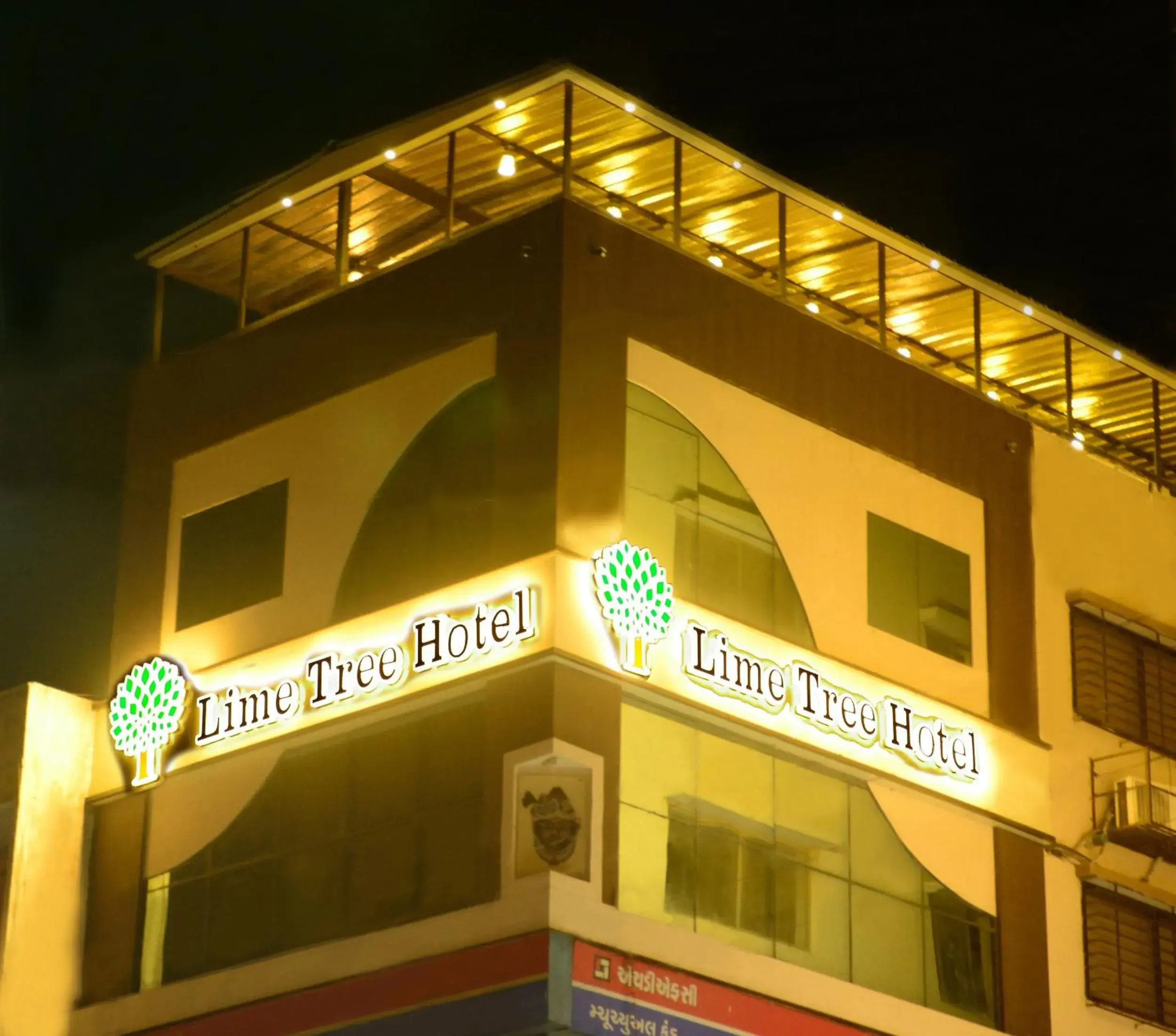 Property building in Lime Tree Hotel Property building in Lime Tree Hotel