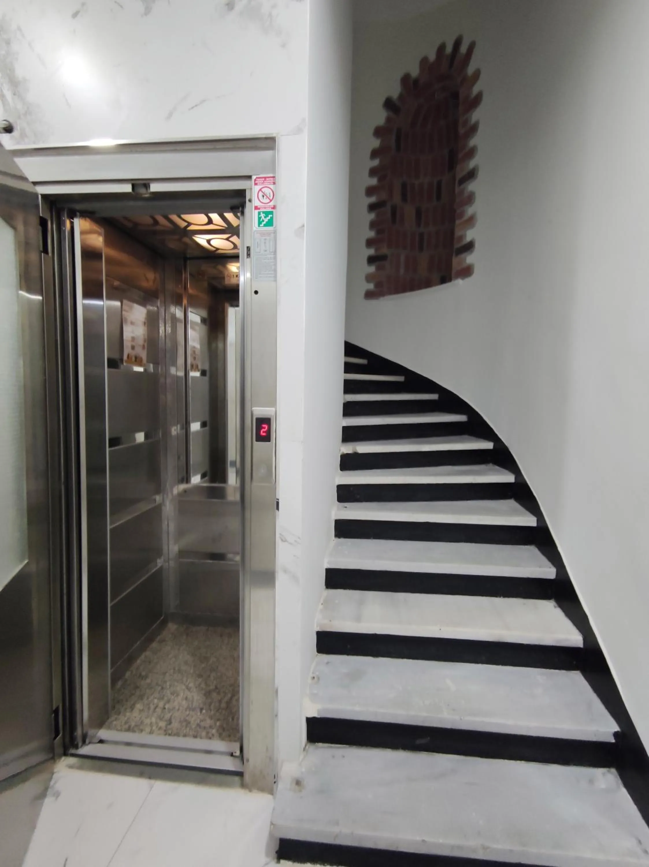 elevator in The Golden Pera's Hotel & Spa