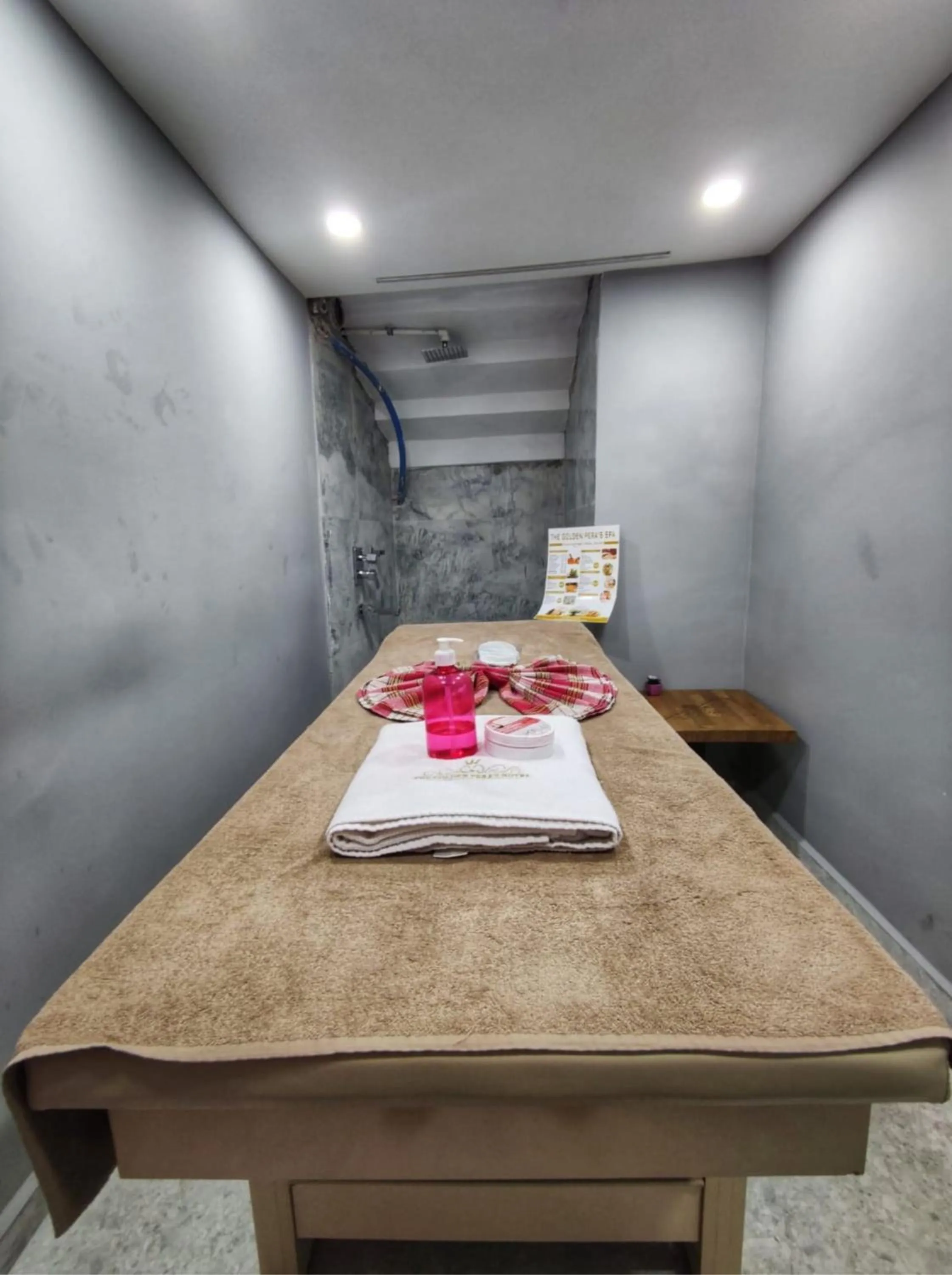 Massage in The Golden Pera's Hotel & Spa