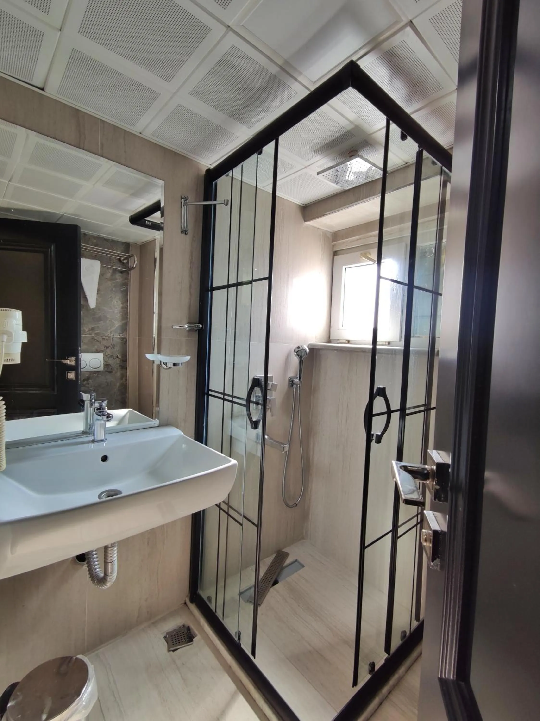 The Golden Pera's Hotel & Spa