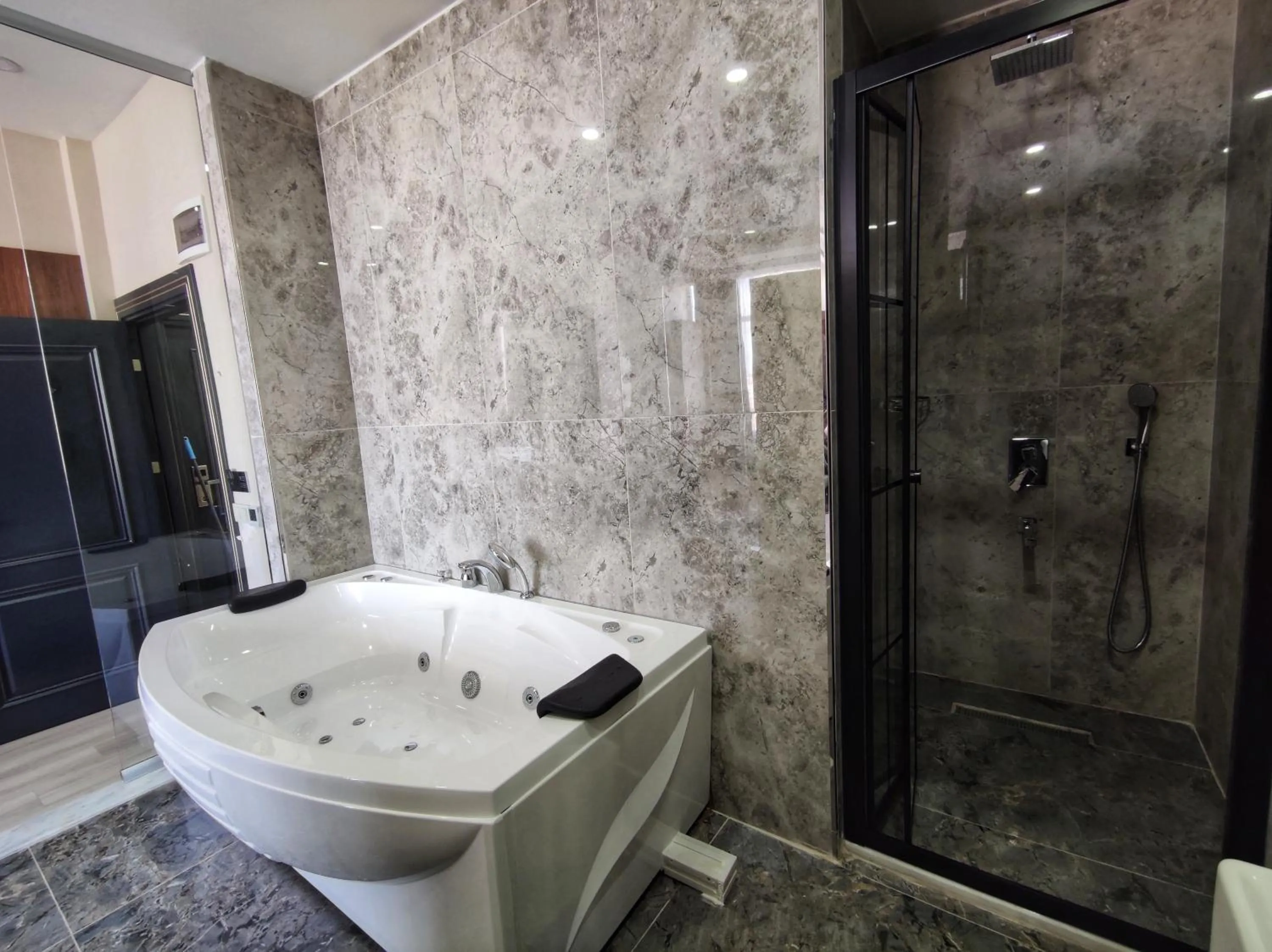 The Golden Pera's Hotel & Spa