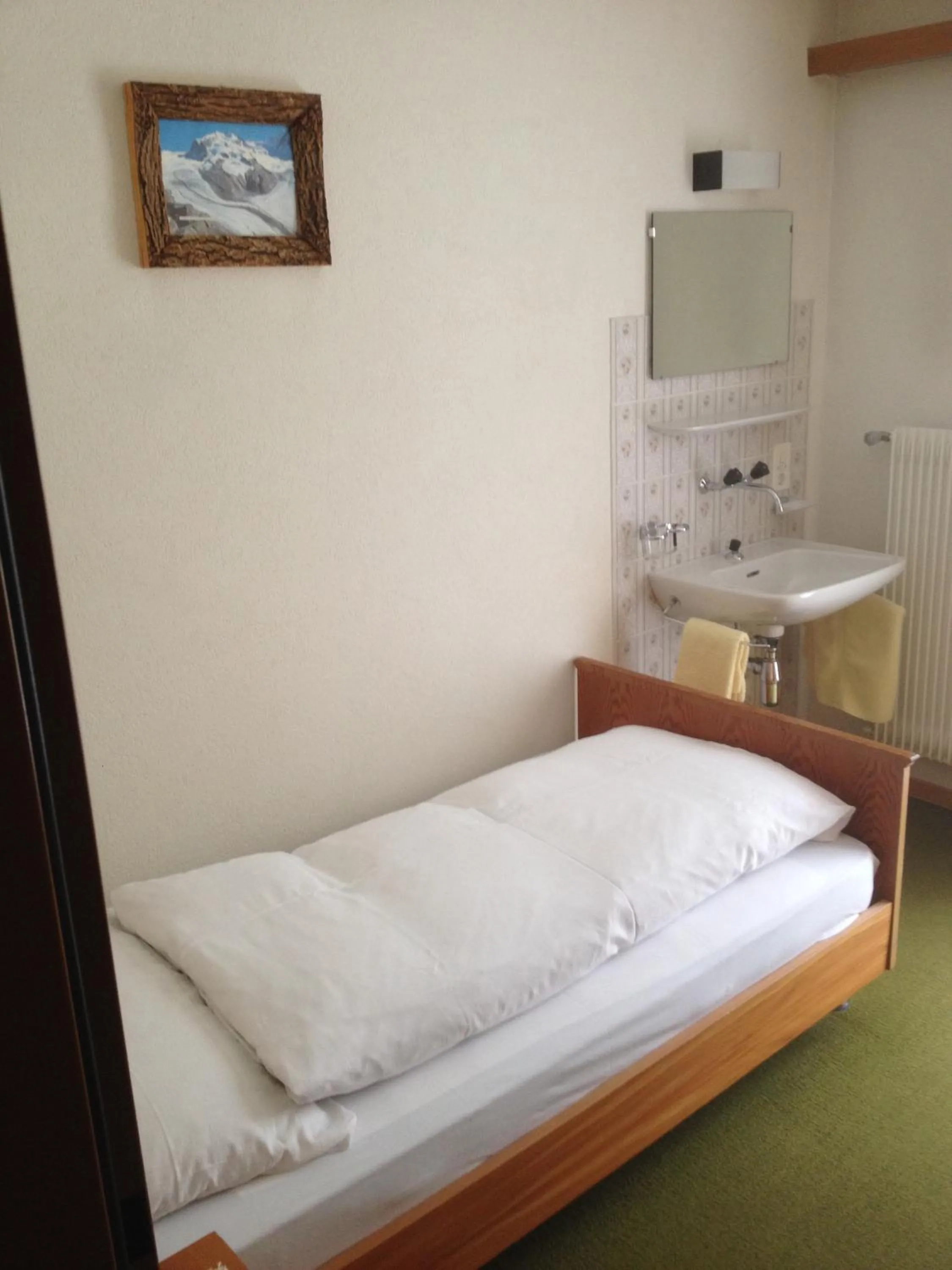 Balcony/Terrace, Bed in Hotel Adler