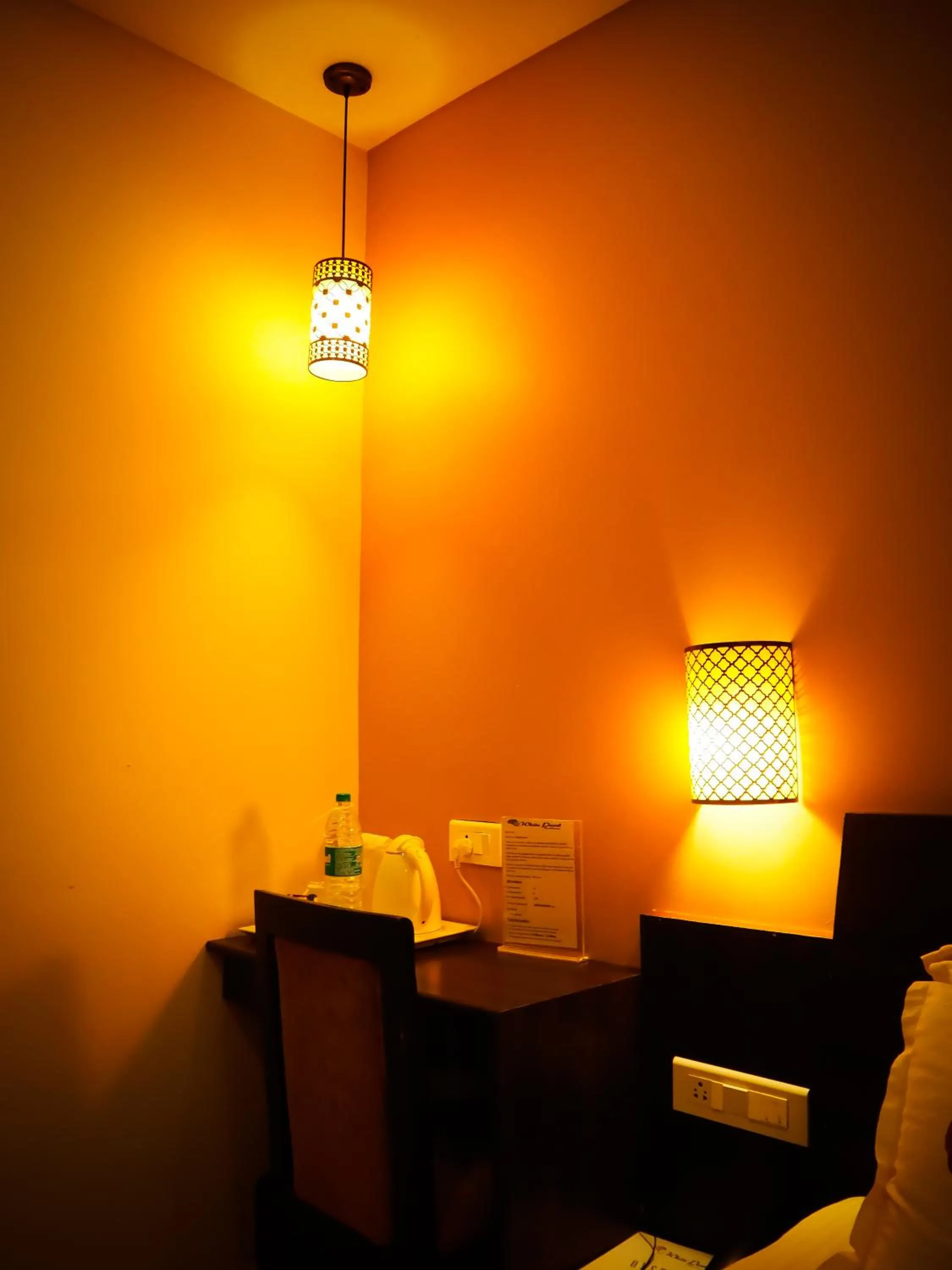 Coffee/tea facilities in White Pearl Residency