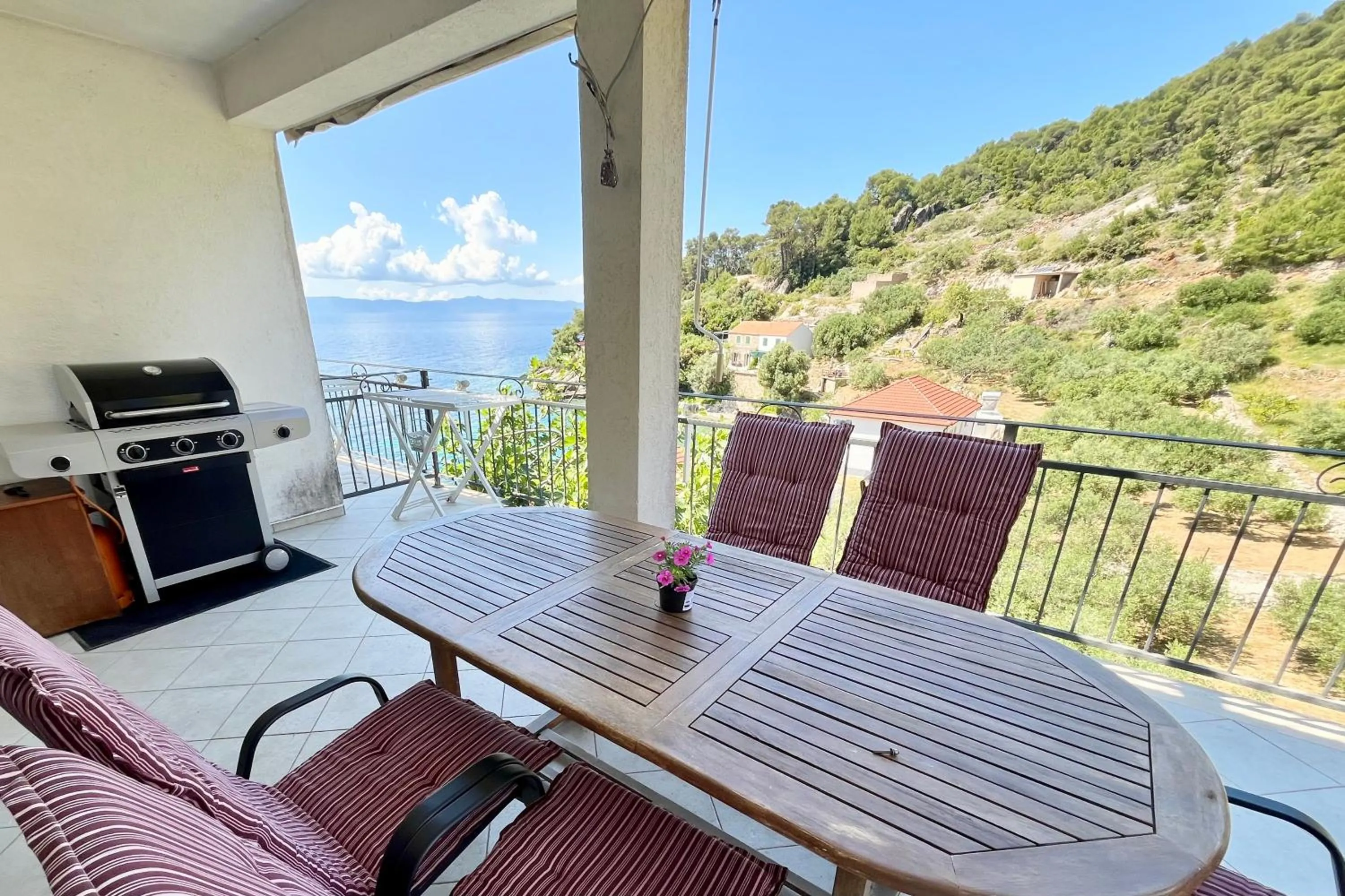 Paradise Apartments - Robinson getaway