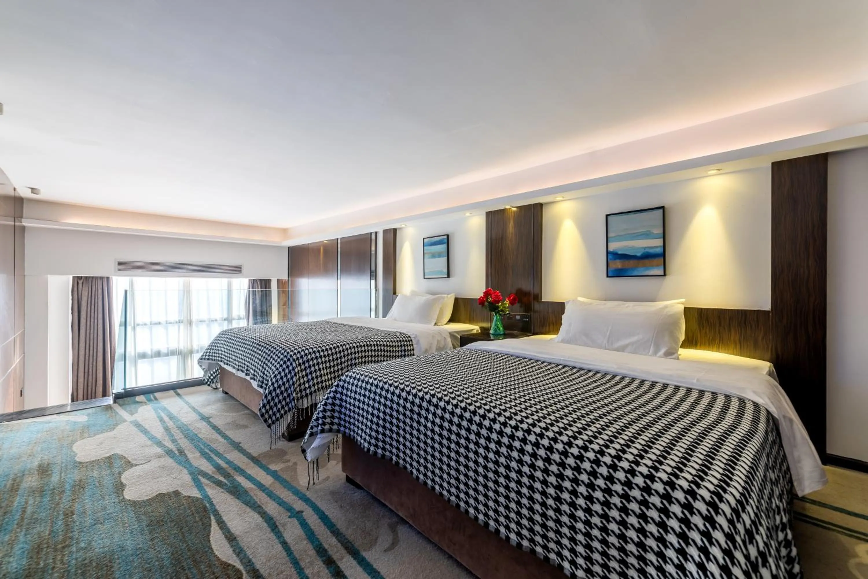 Bed in Lavender Apartment Branch