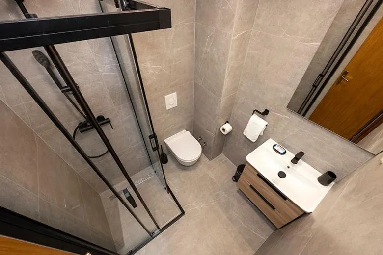 Shower in Apartments Villa Mili