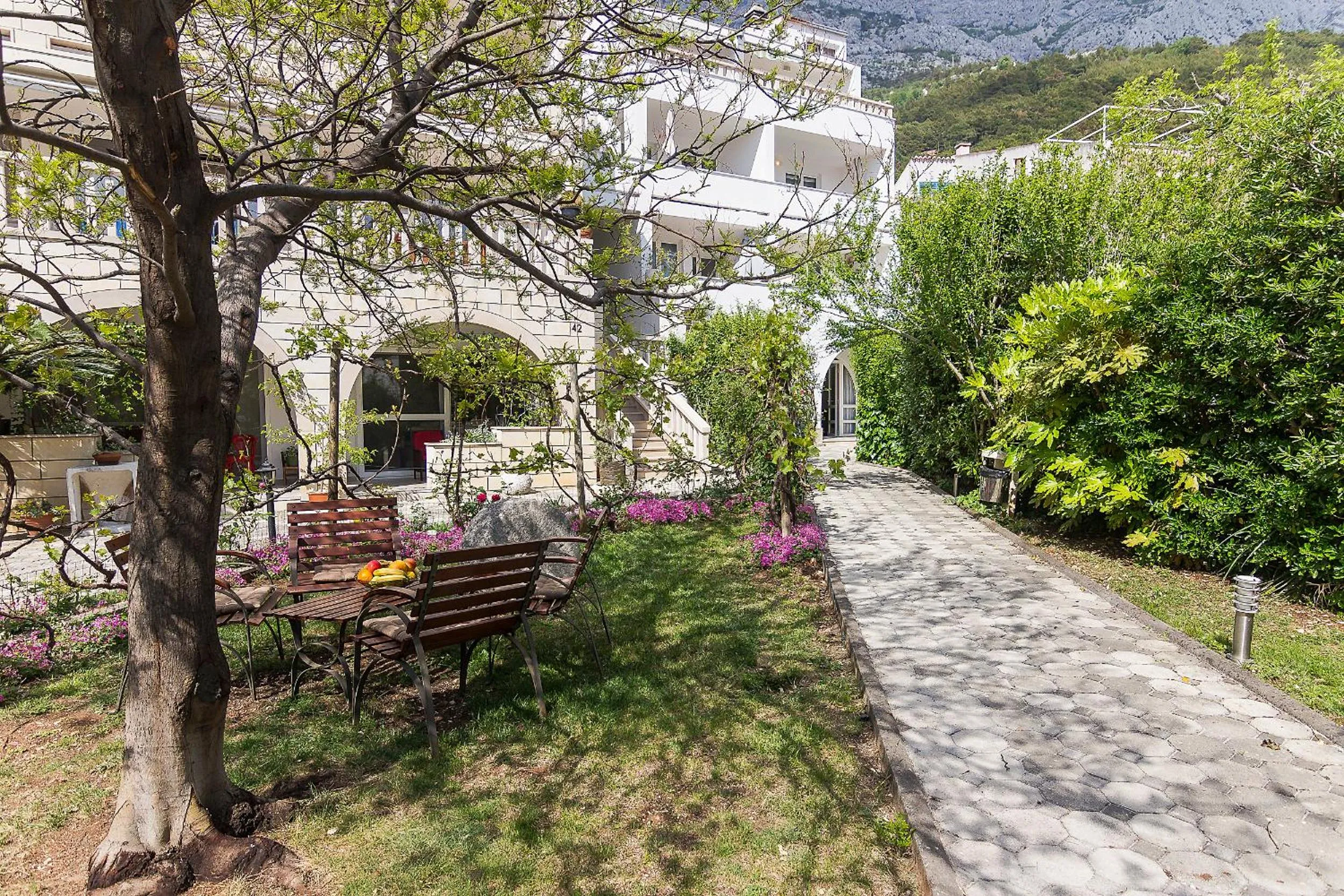 Property building in Apartments Villa Mili