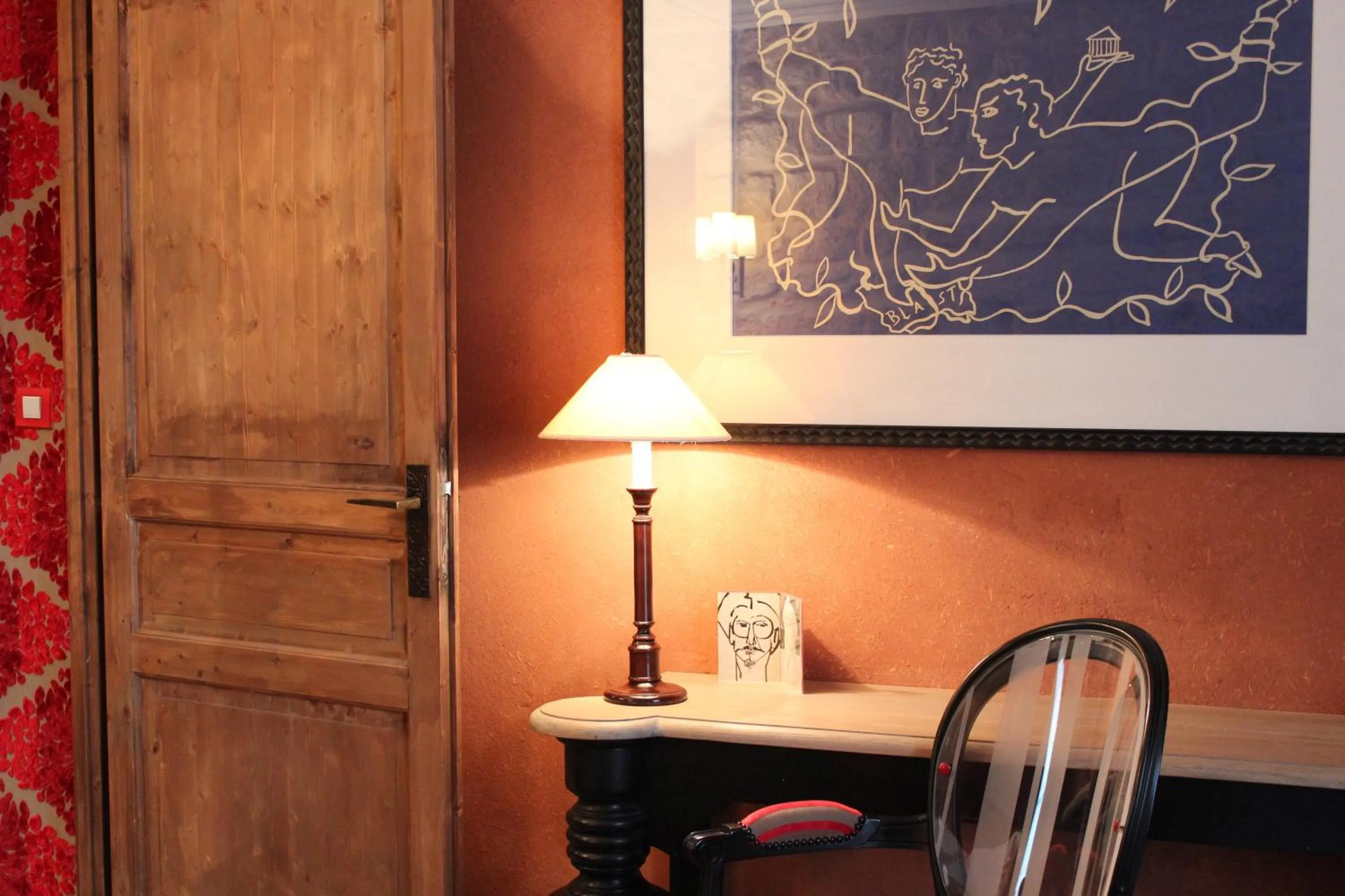 Bedroom in Prince de Conde