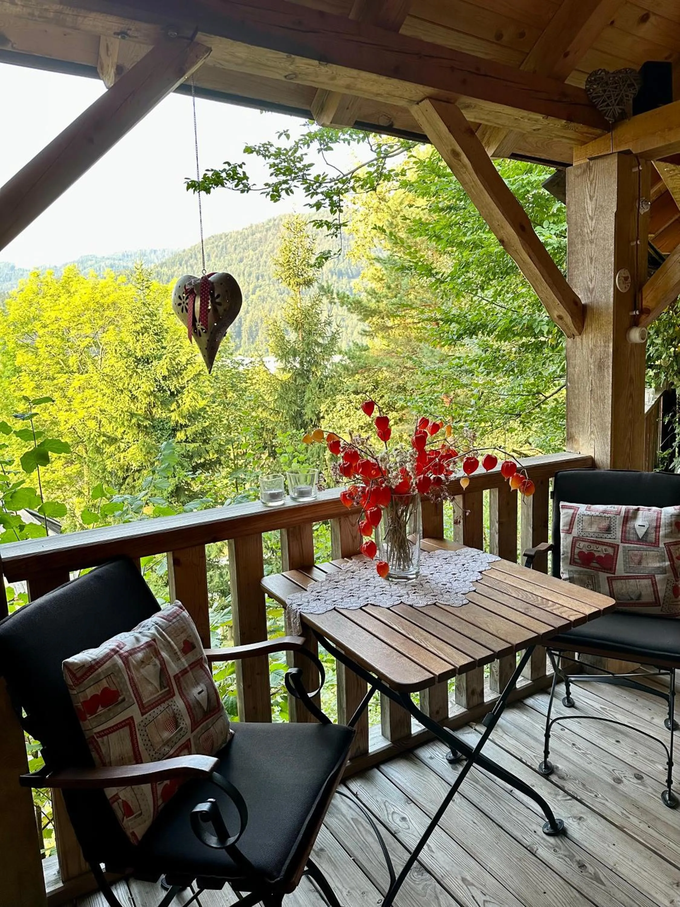 Dining area in Glamping Savinja