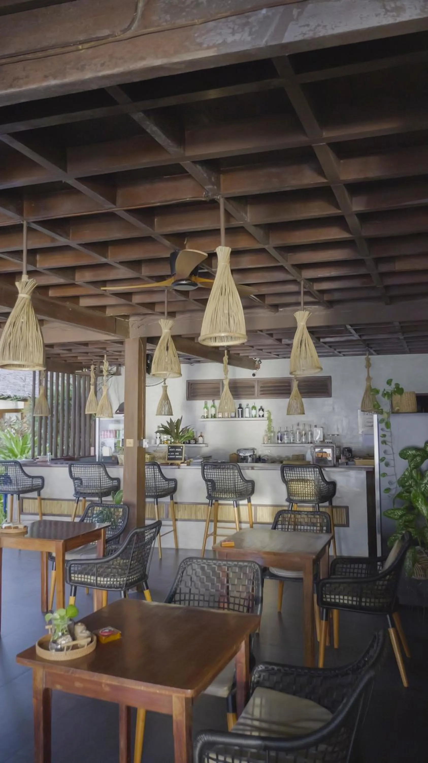 Restaurant/places to eat in Last Frontier Beach Resort - Adults Only