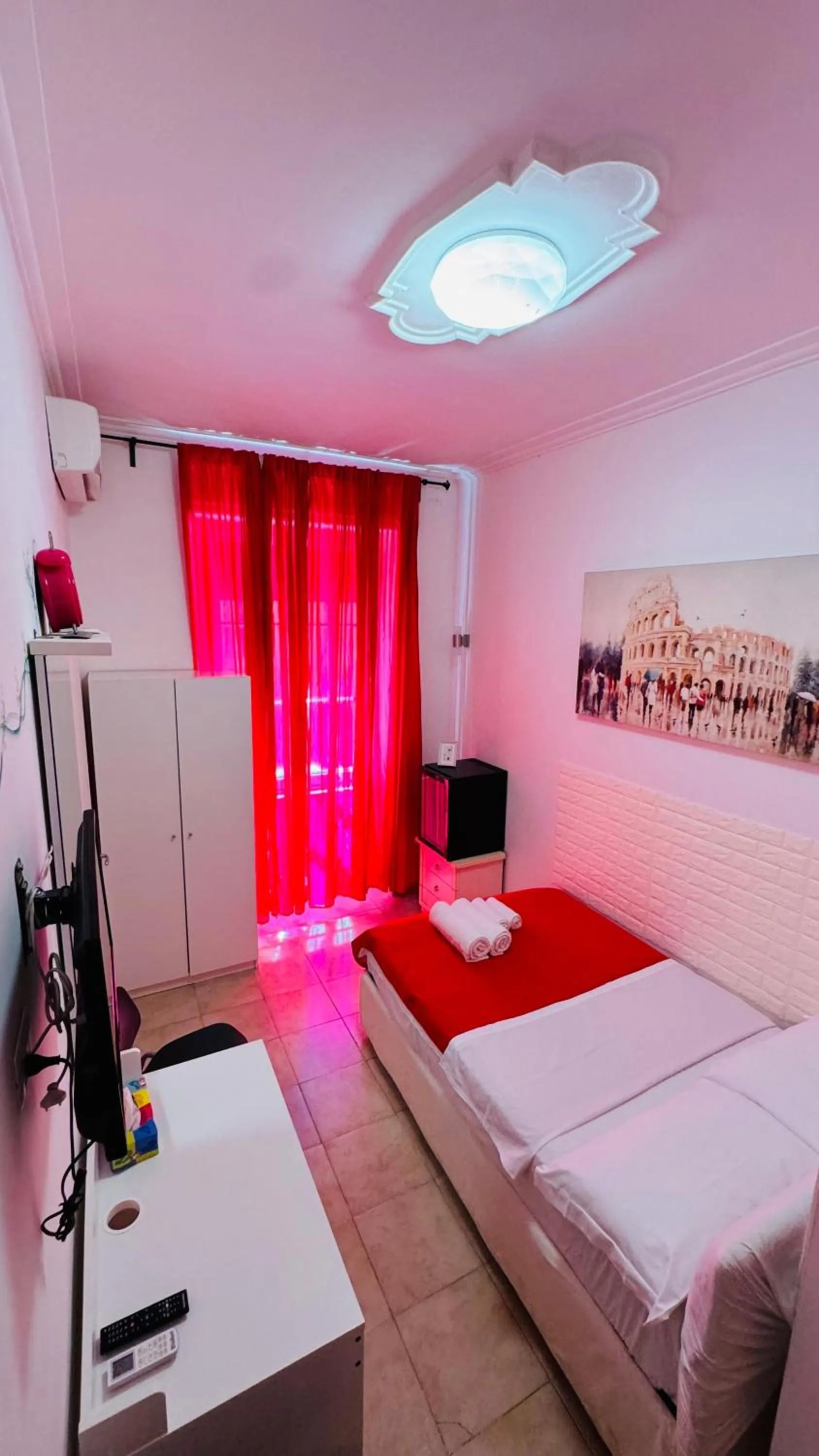 Toilet, Bed in Gateway Residence