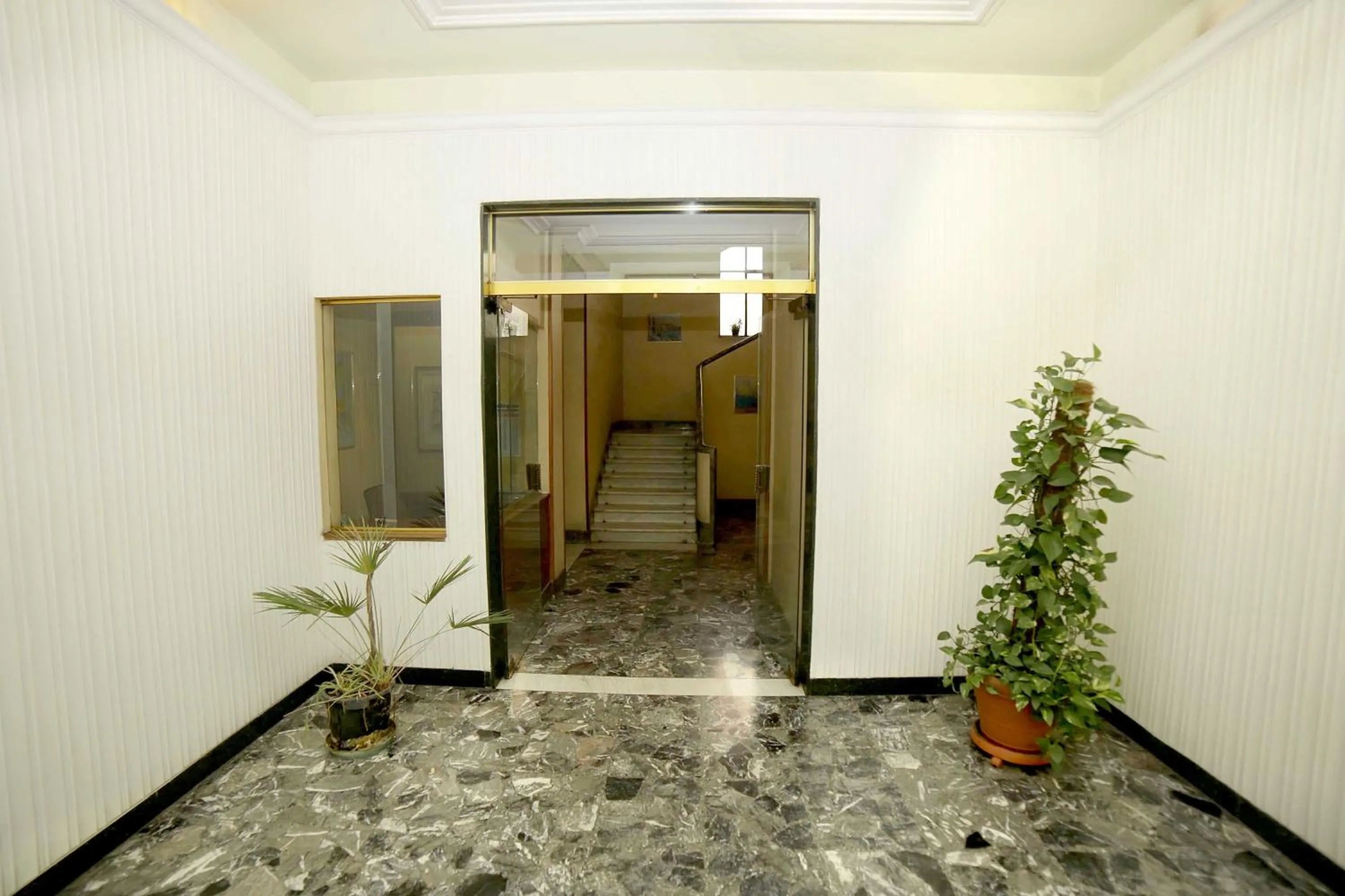 Facade/entrance in Gateway Residence