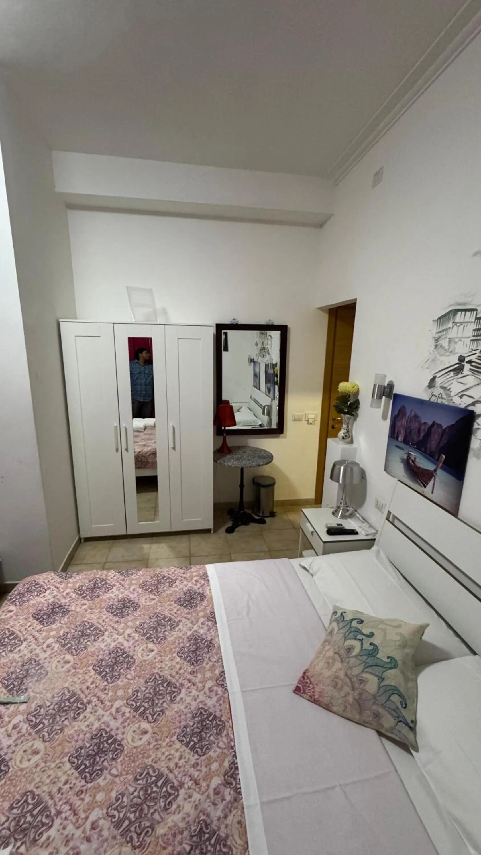 Bedroom, Bed in Gateway Residence