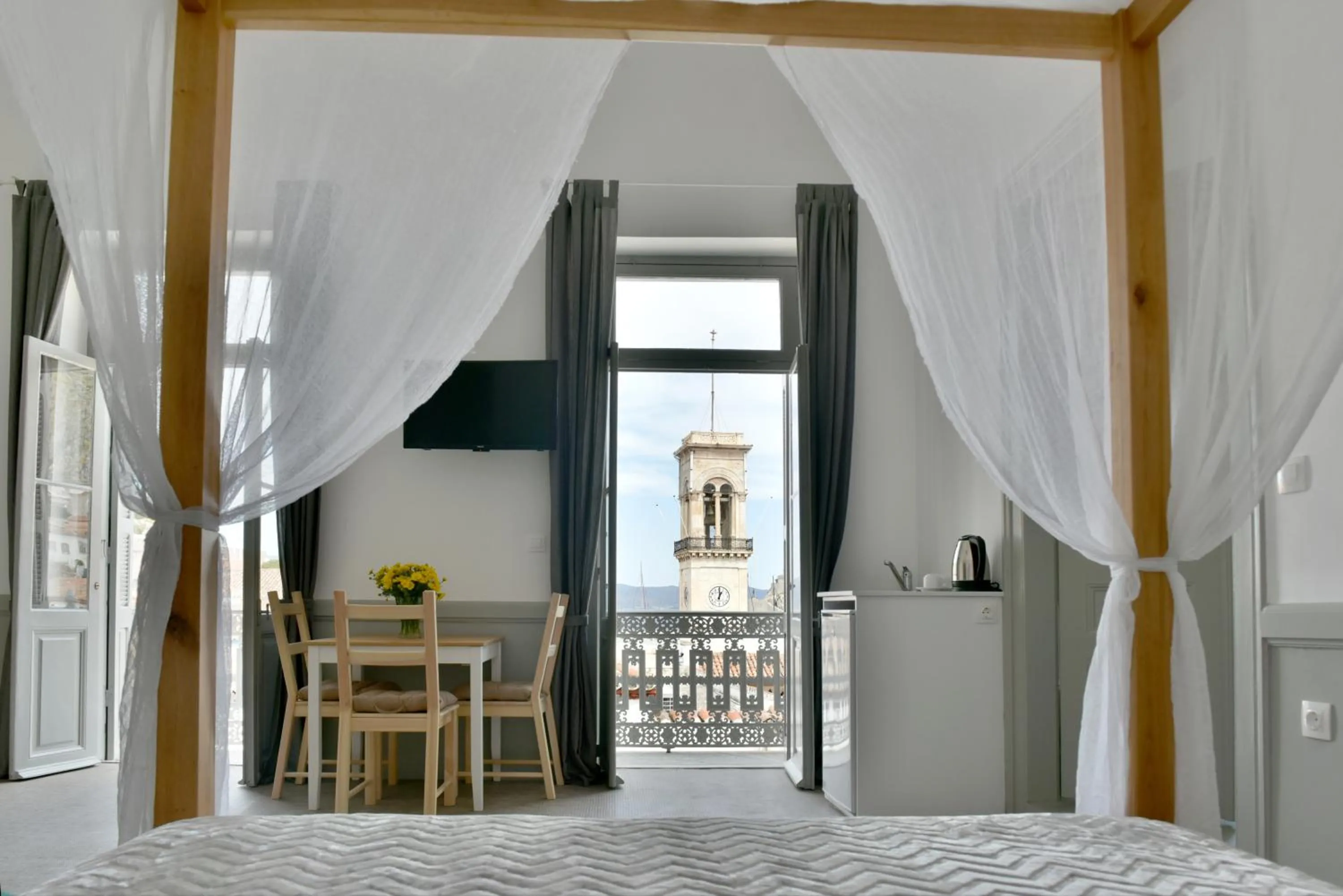 Balcony/Terrace in Douskos Guesthouse