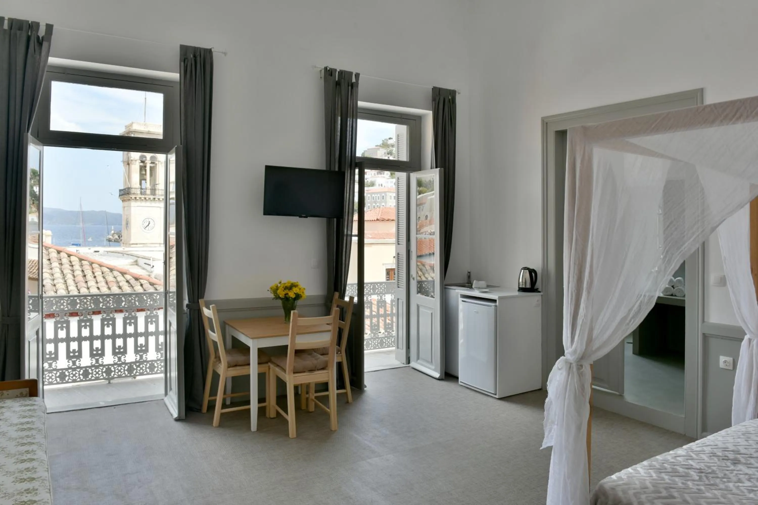 Bedroom in Douskos Guesthouse