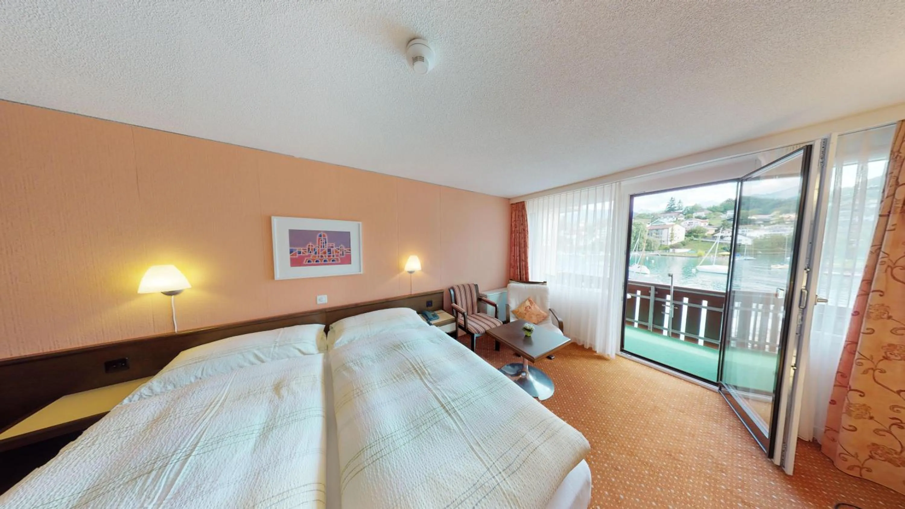 Balcony/Terrace, Bed in Hotel-Restaurant Seegarten-Marina