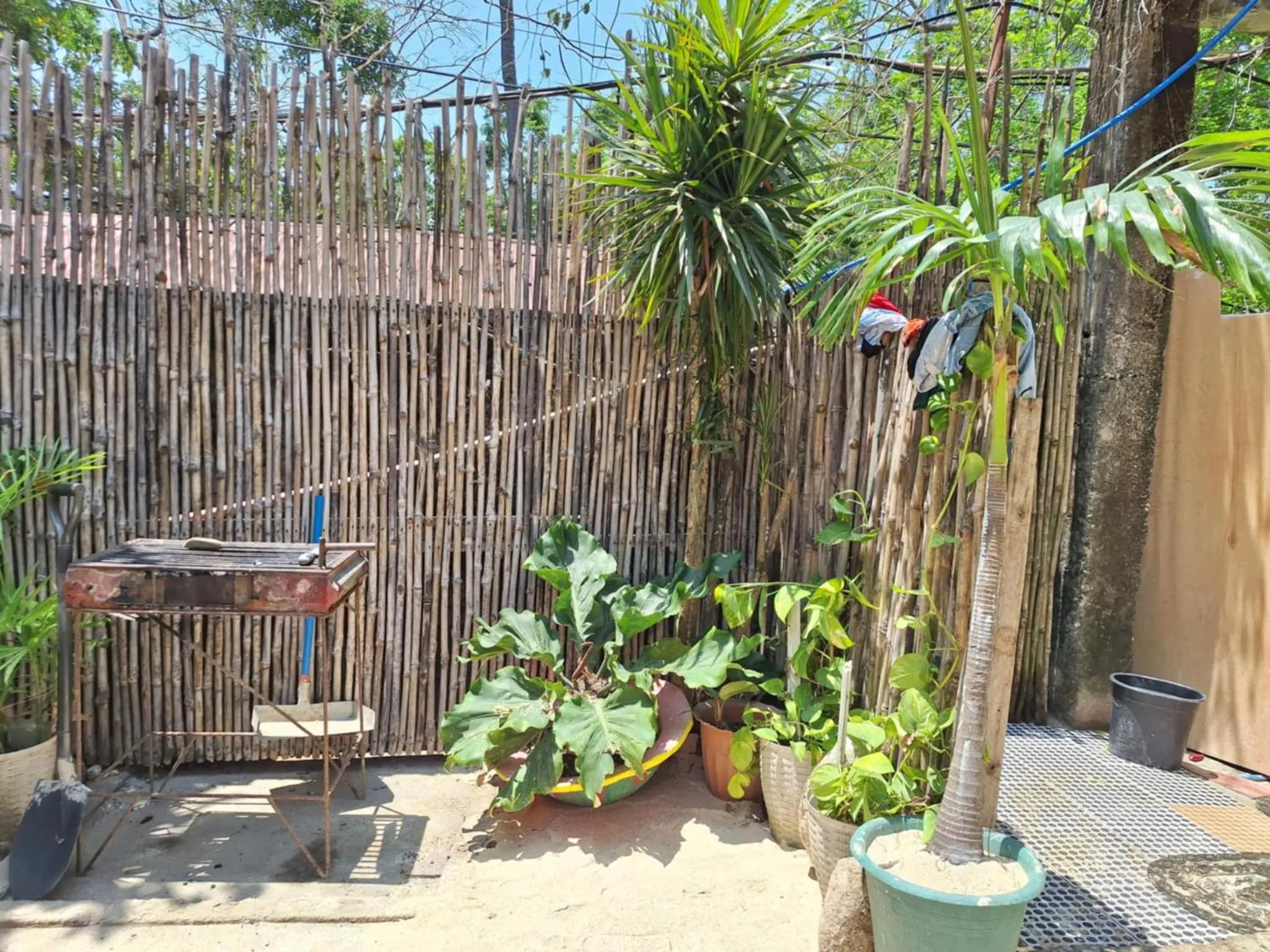 BBQ facilities in Pagudpud Rinnovati