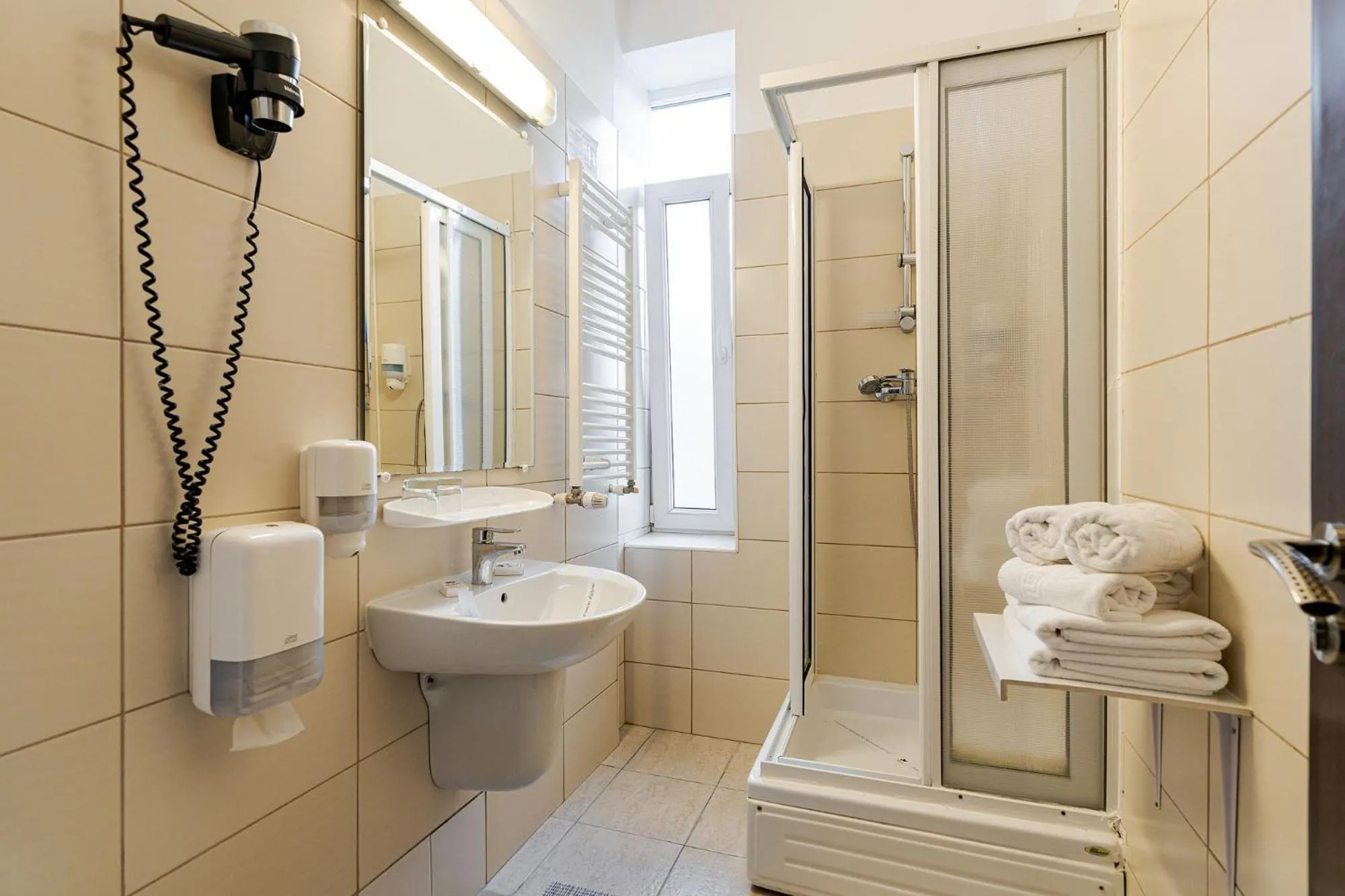 Bathroom in Hotel Central