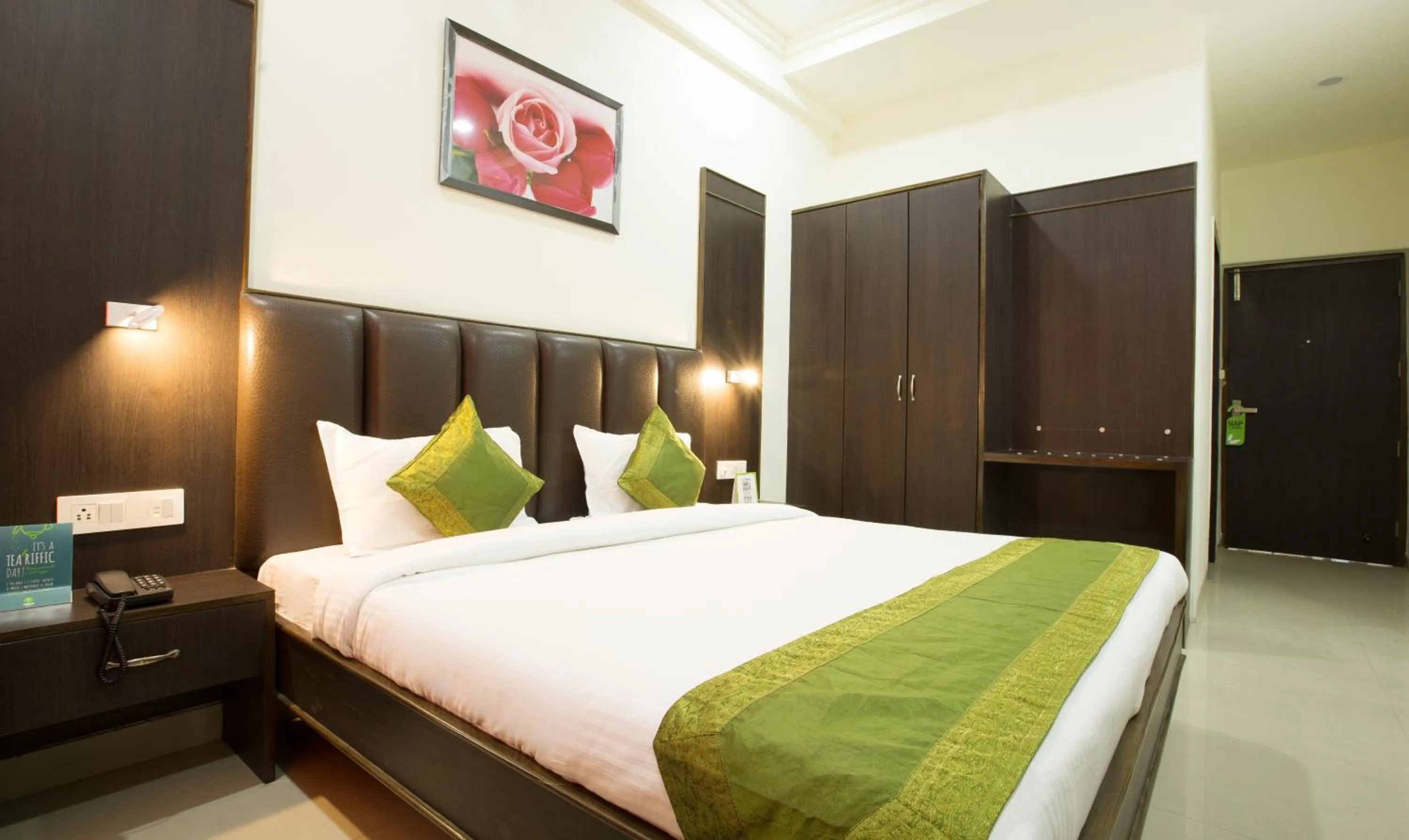 Bedroom in Treebo Dee Intercontinental Amritsar