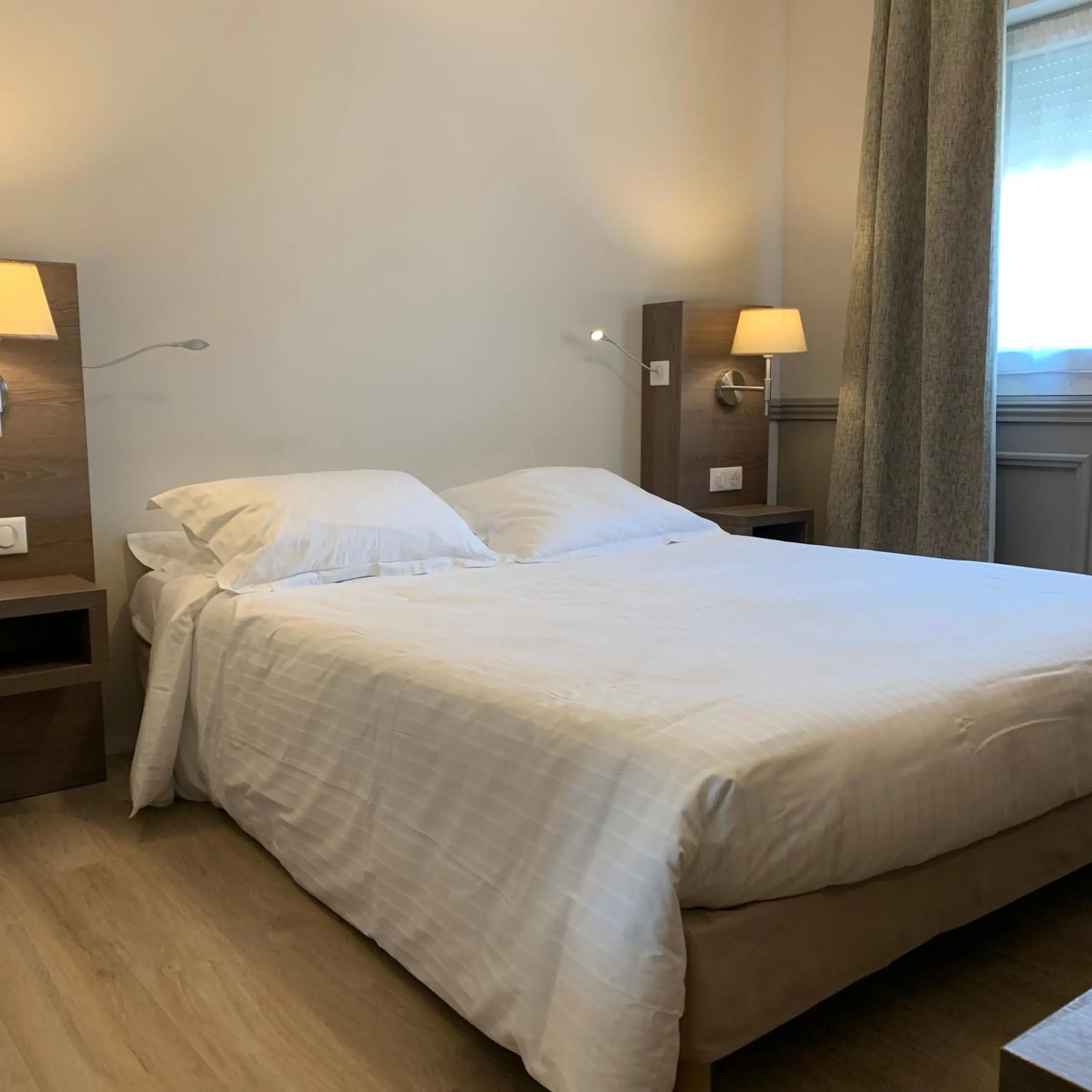 Double Room in Hotel Berneron Double Room in Hotel Berneron