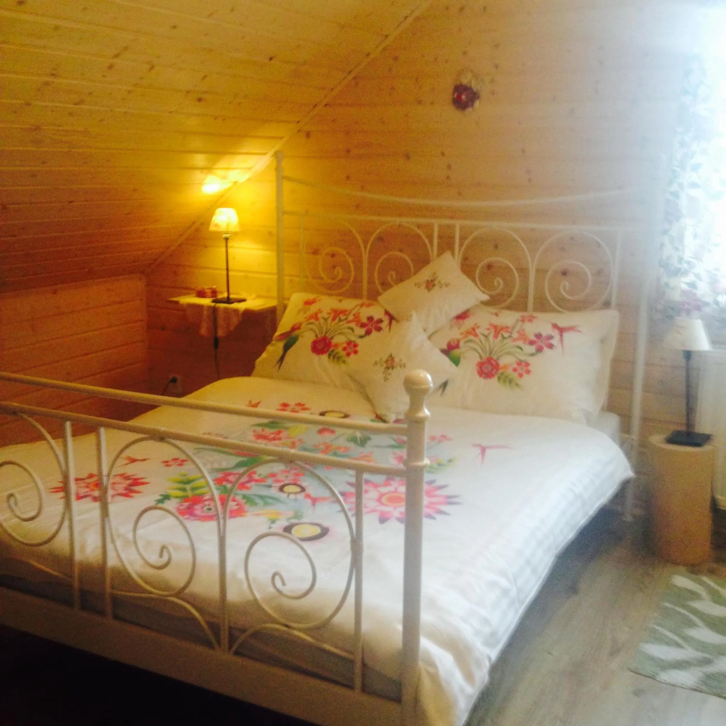 Photo of the whole room, Bed in UDany Weekend