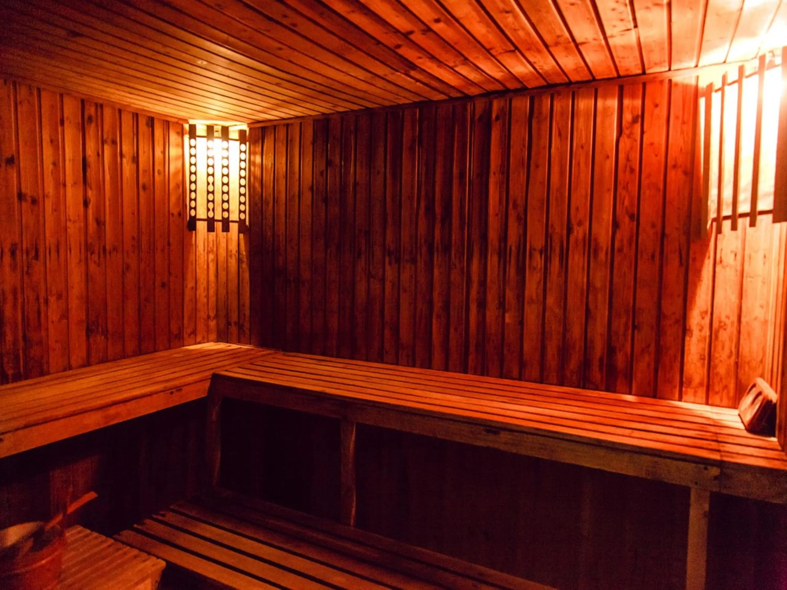 Spa and wellness centre/facilities in Sharjah Carlton Hotel