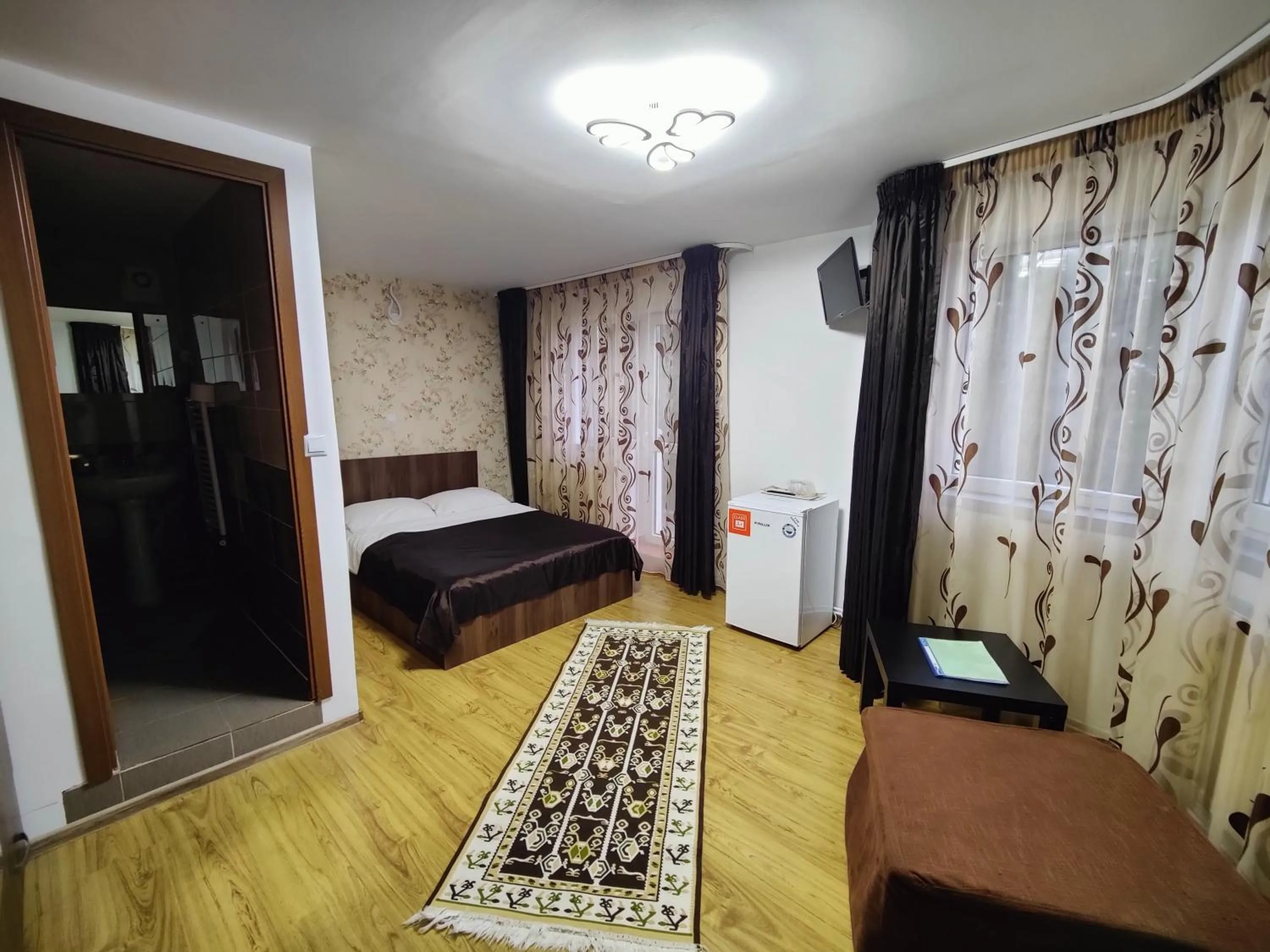 Photo of the whole room, Bed in Casa Adina