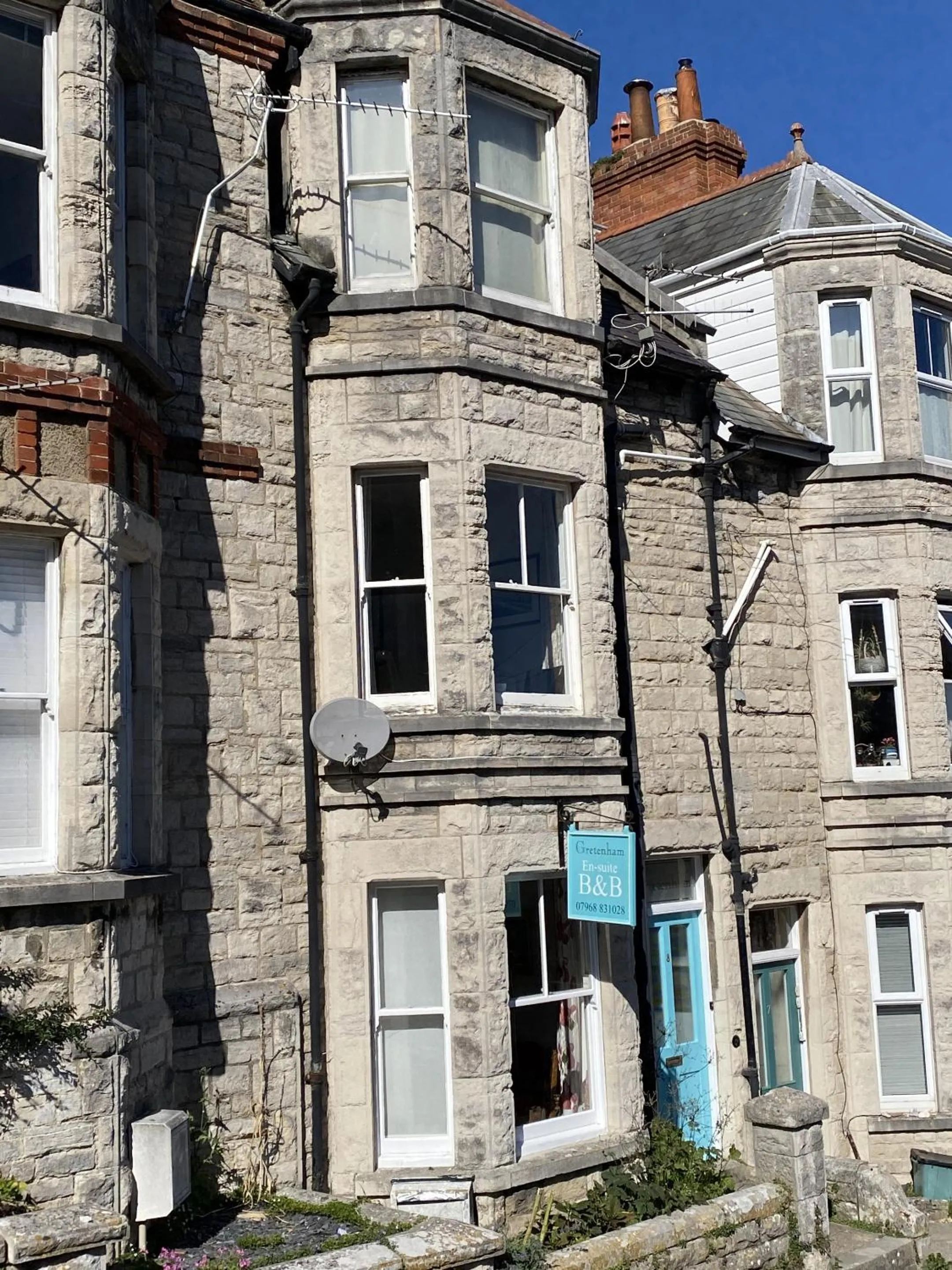 Property building in Gretenham B&B