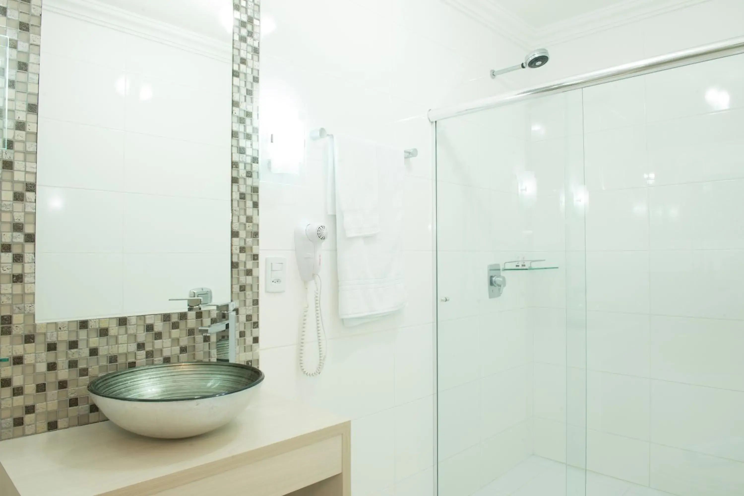 Suite with Hot Tub - single occupancy in Regente Hotel Suite with Hot Tub - single occupancy in Regente Hotel