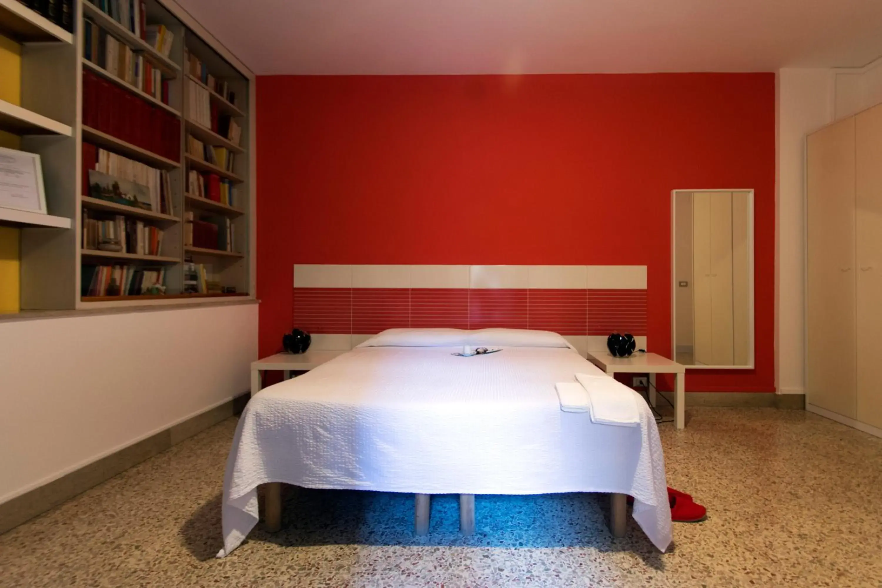 Double or Twin Room with Private Bathroom - single occupancy in Artemisia Double or Twin Room with Private Bathroom - single occupancy in Artemisia