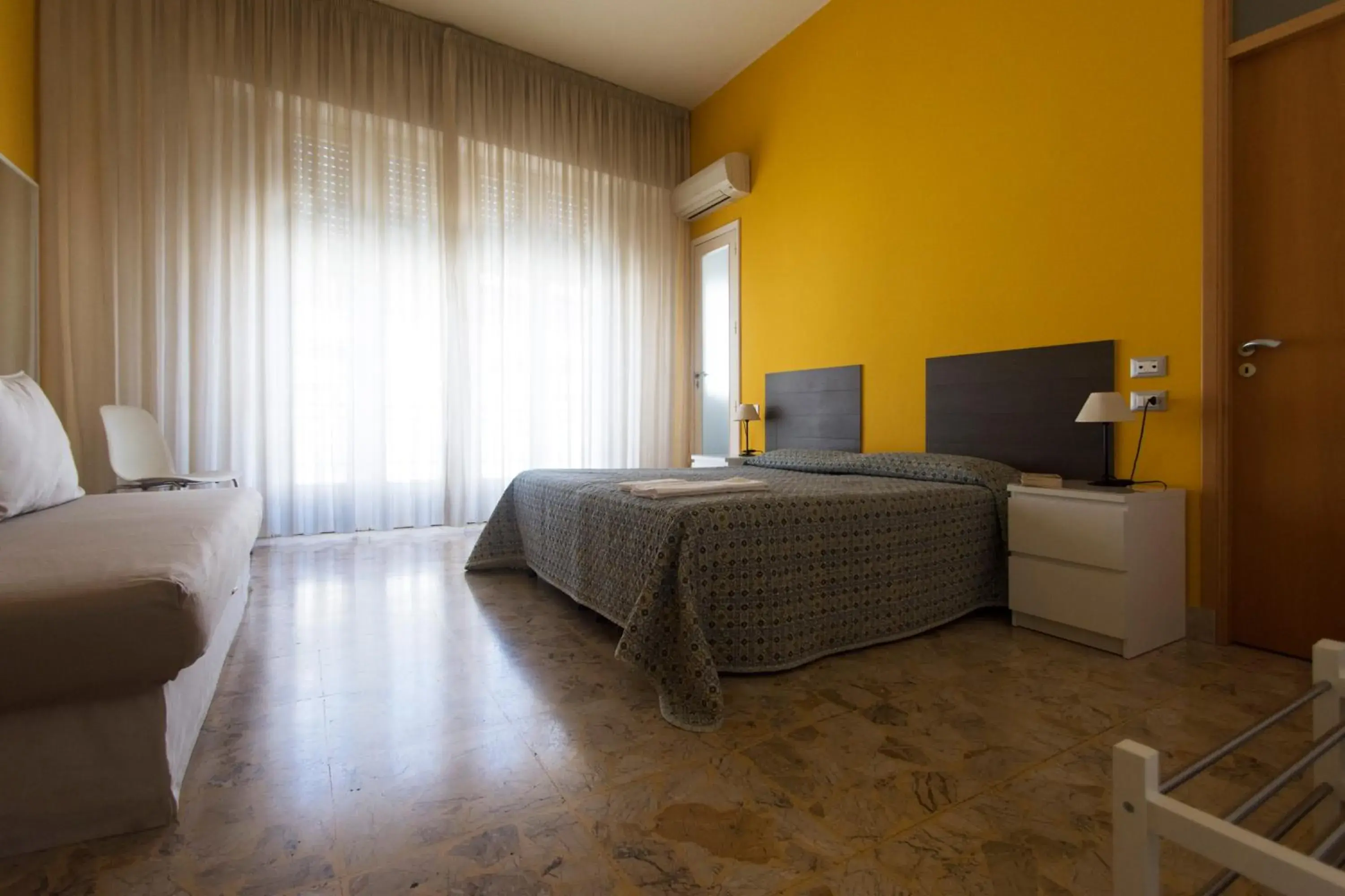 Quadruple Room with Private Bathroom - single occupancy in Artemisia Quadruple Room with Private Bathroom - single occupancy in Artemisia