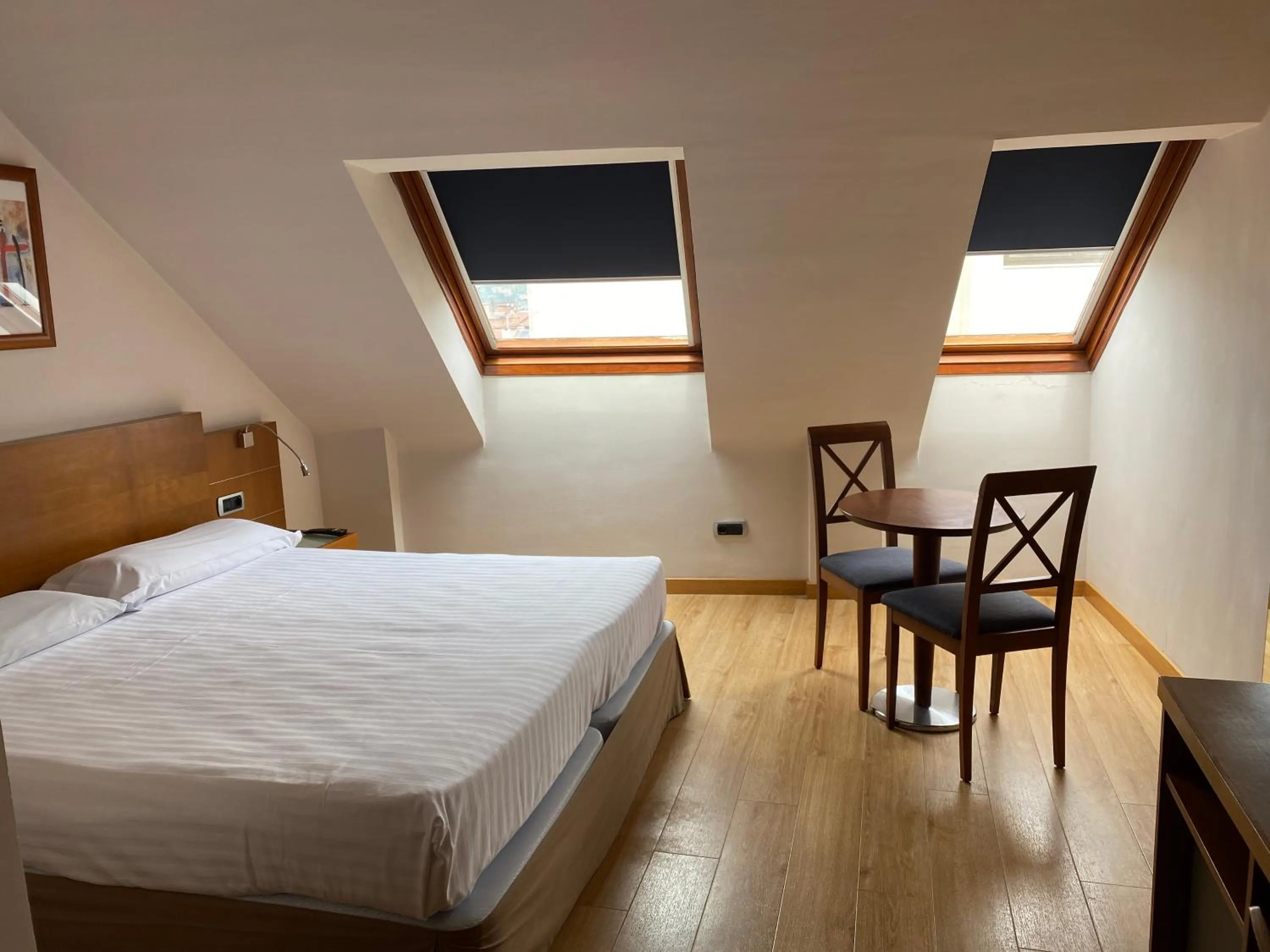 Bedroom, Bed in Hotel Longoria Plaza by Pandora Hoteles