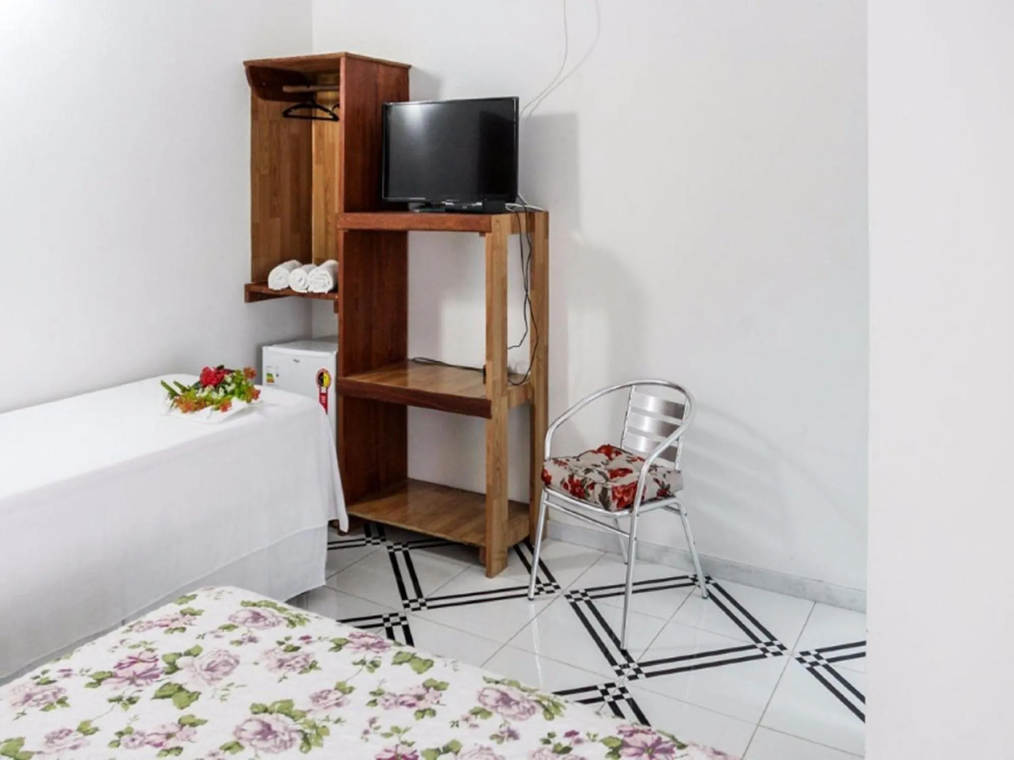 Bedroom in Restaurante & Pousada Almescla