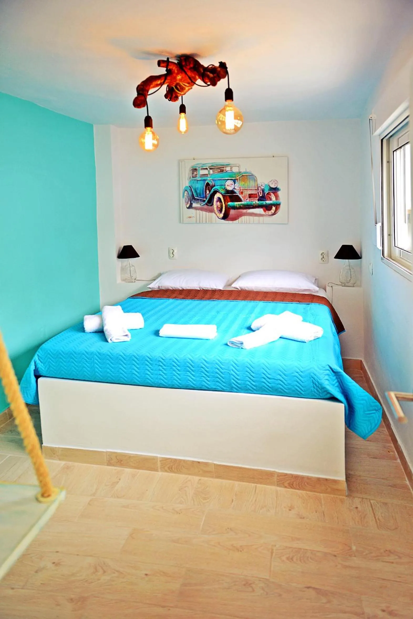 Bed in Praxitelous 9 Old Town