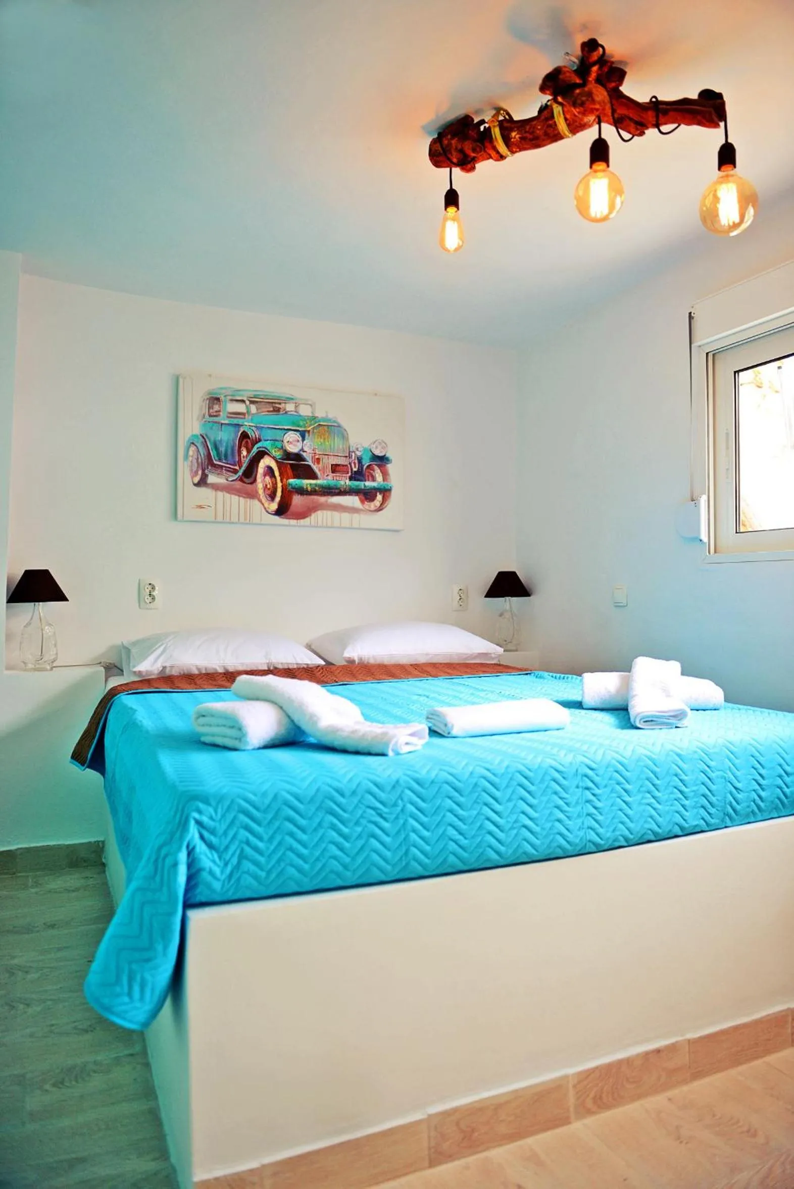 Bed in Praxitelous 9 Old Town