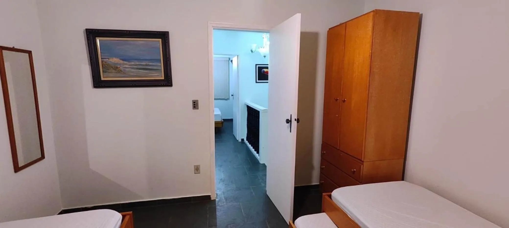 Photo of the whole room, Bed in Casinha de Boneca em Juquey