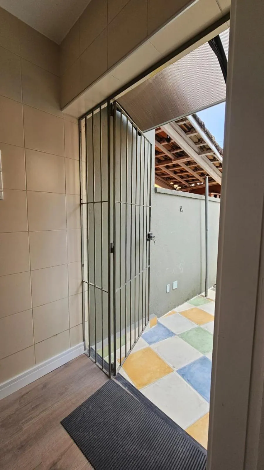 laundry in Casinha de Boneca em Juquey