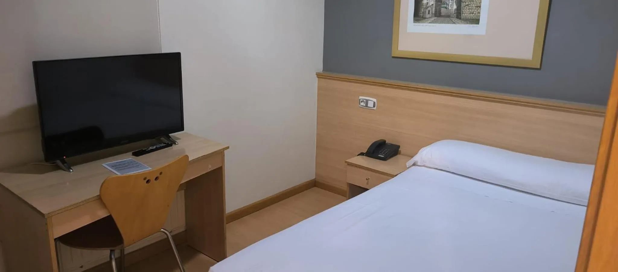 Bed in Hotel Metropol by Carris