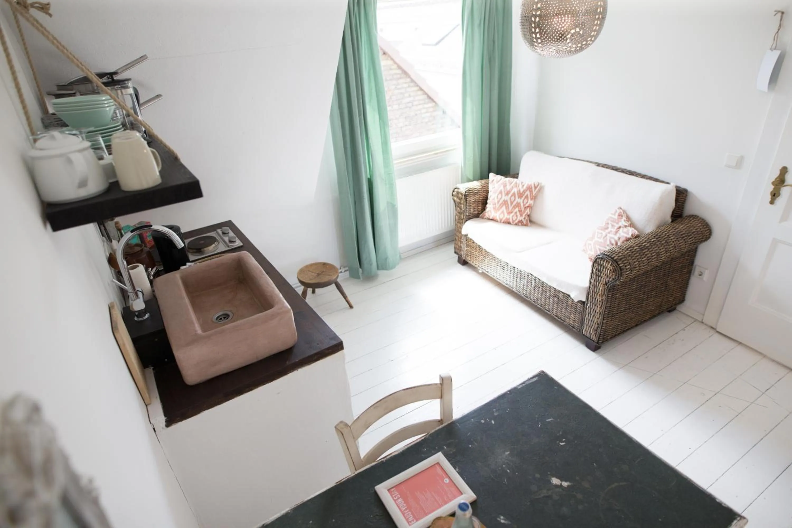 Kitchen or kitchenette in Schuhmacherei Guesthouse