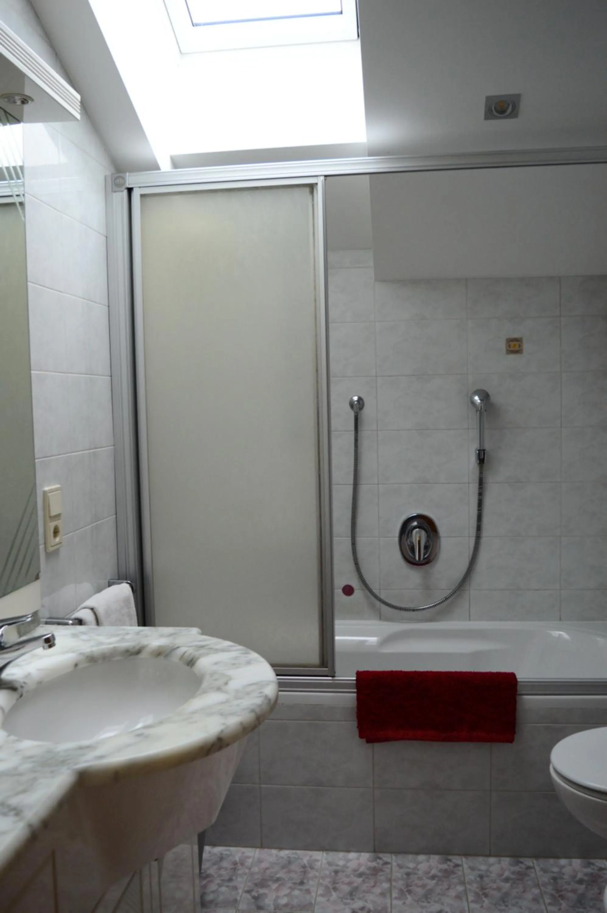 Bathroom in Residence Sonnenburger - Biobauernhof - Azienda agricola biologica