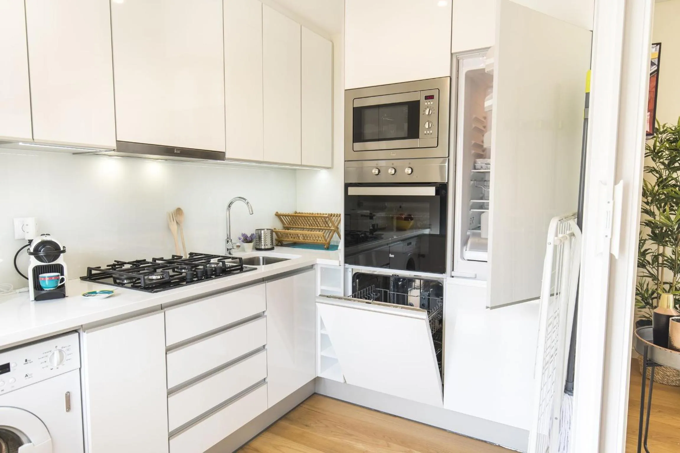 Kitchen or kitchenette in Graca Heartwarming Flat