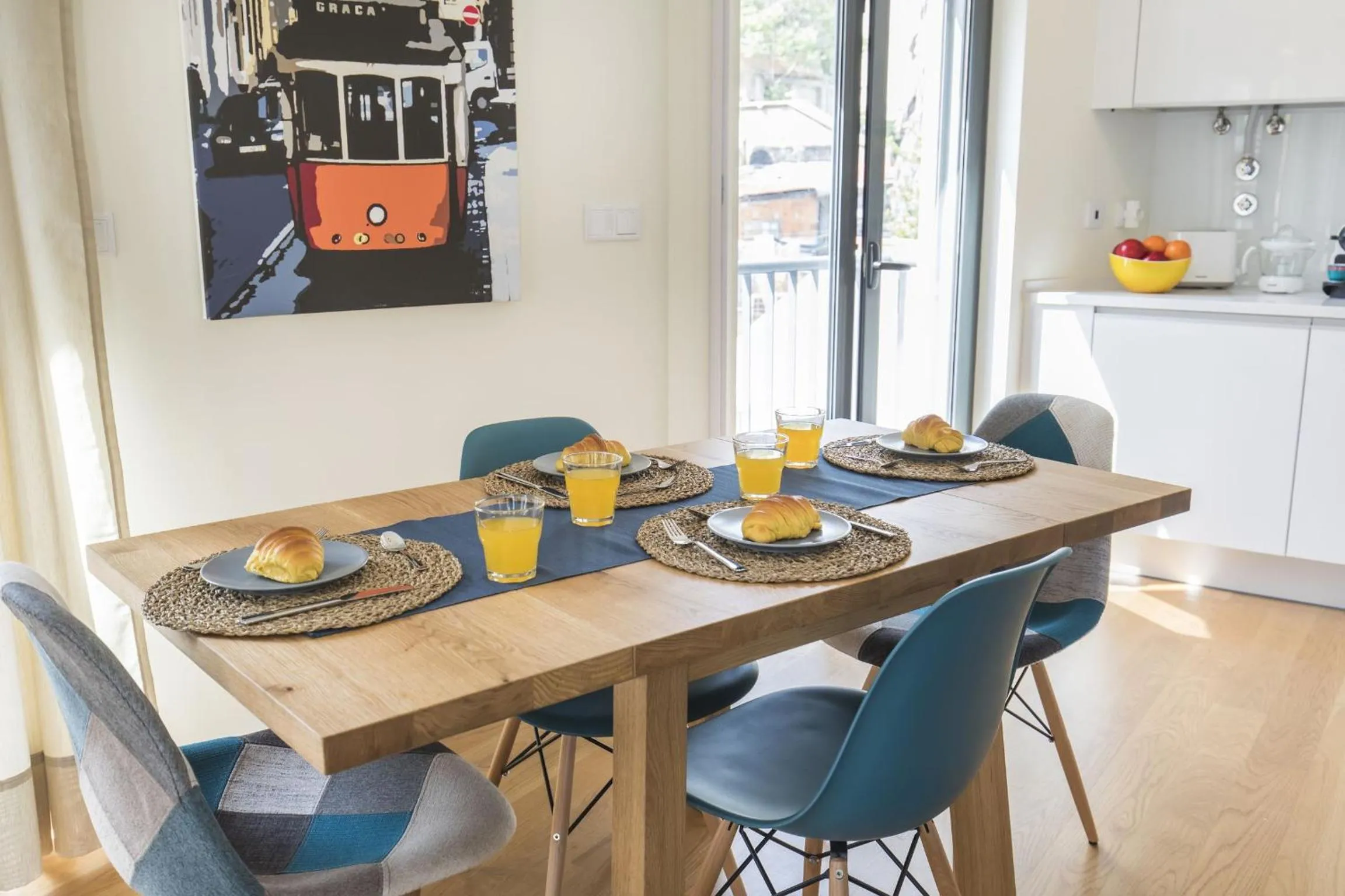 Food and drinks in Graca Heartwarming Flat
