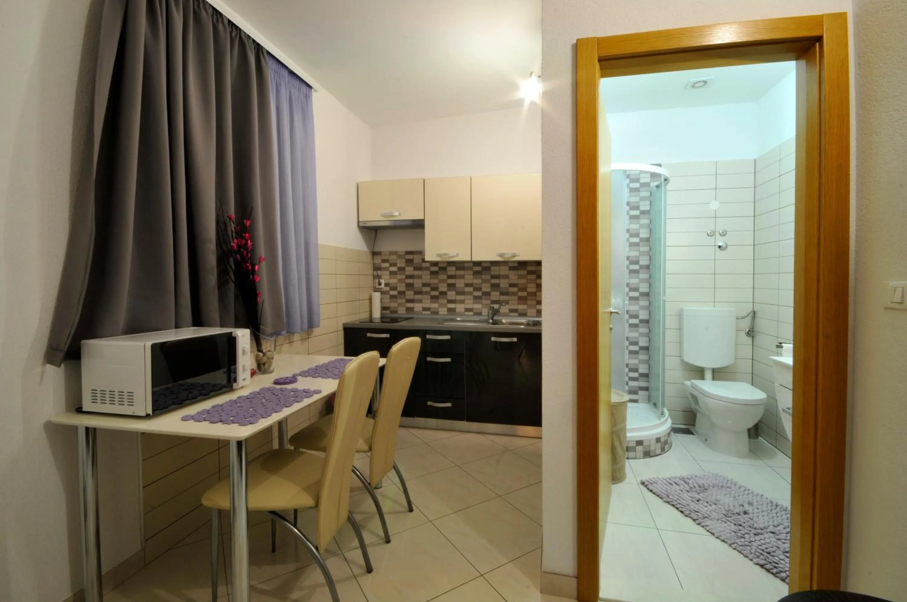 Toilet in Apartments & Rooms Villa Maslina