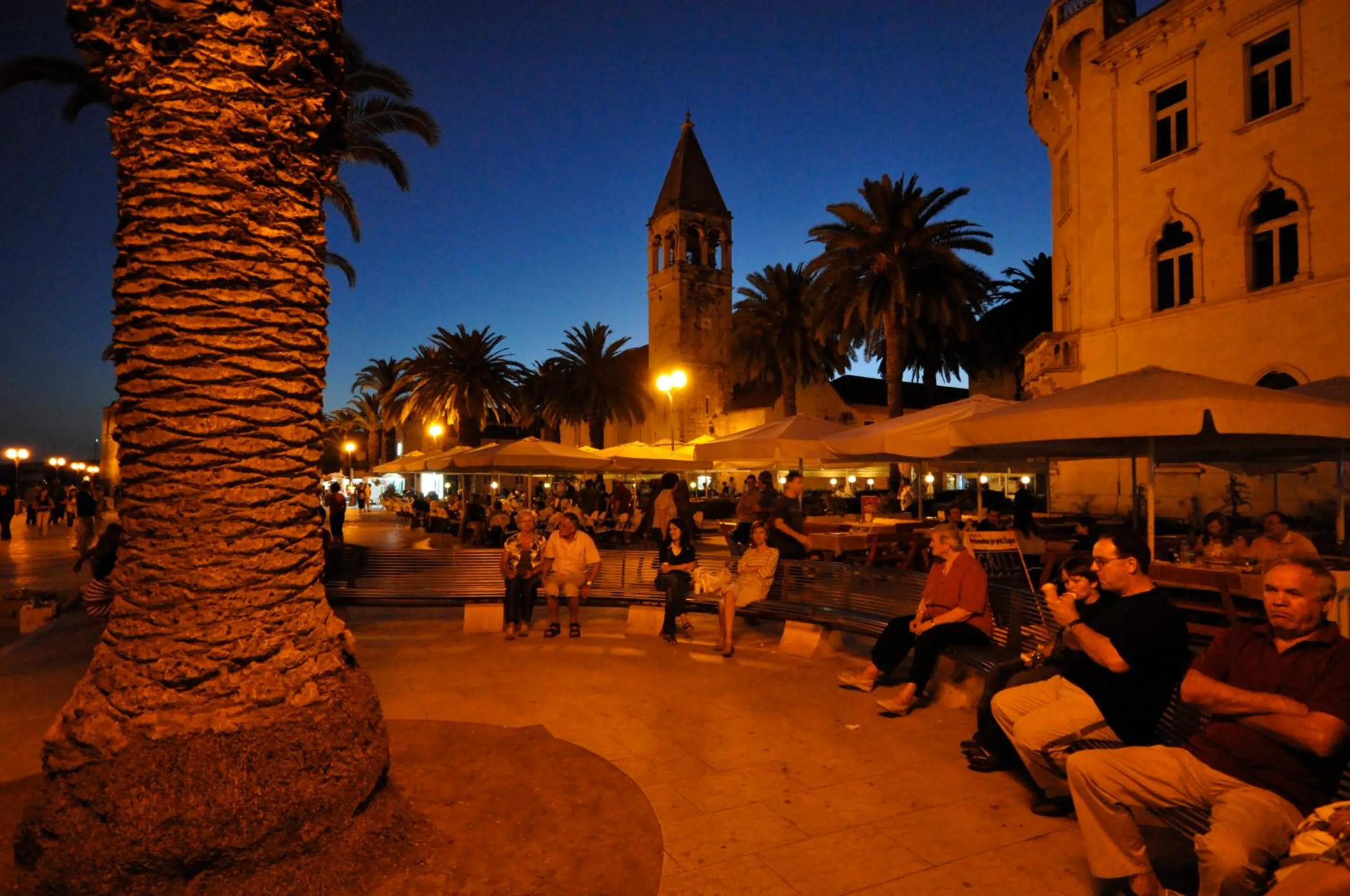 Area and facilities in Apartments & Rooms Villa Maslina