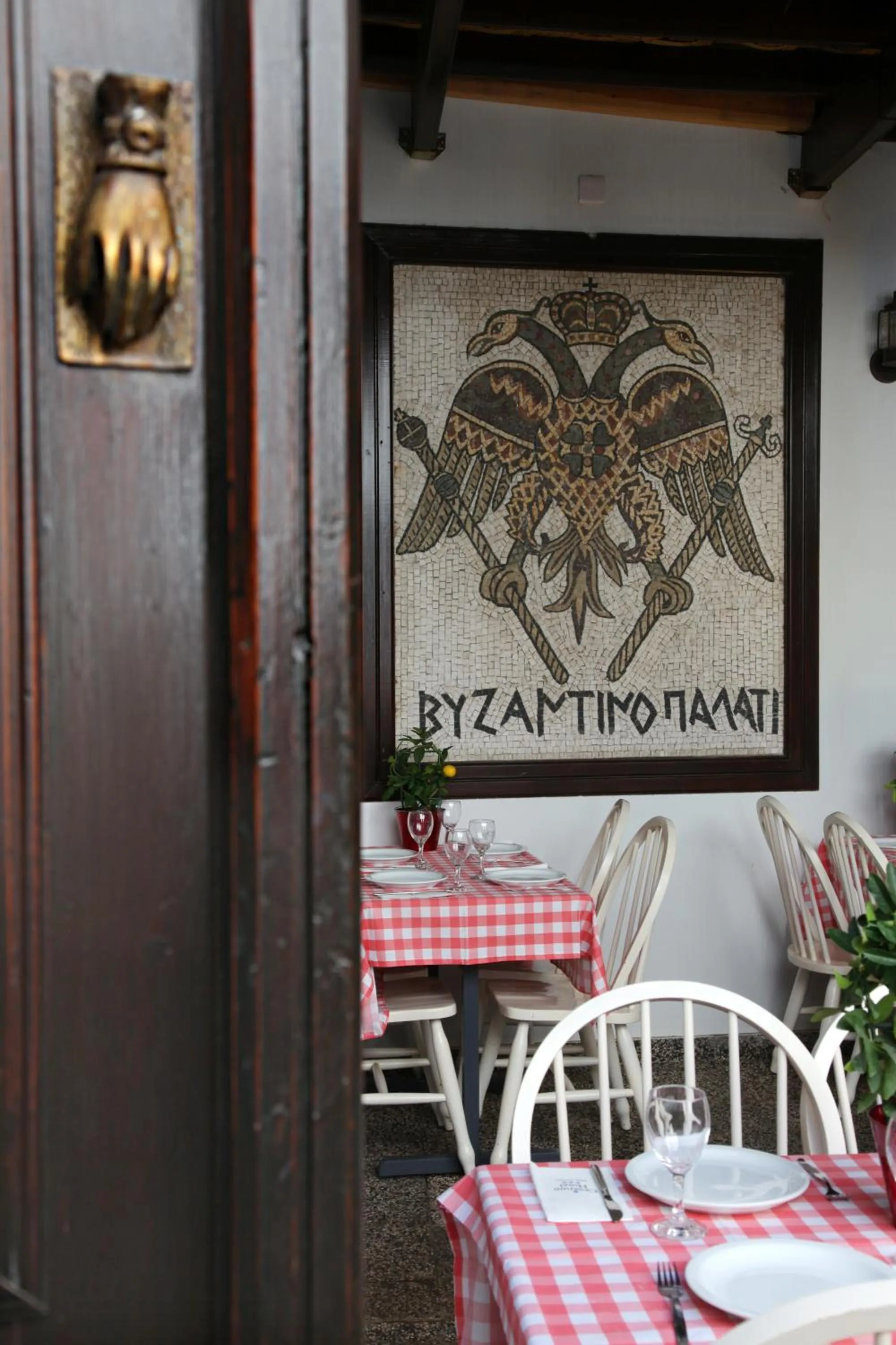 Restaurant/places to eat in Centrum Hotel - City Center