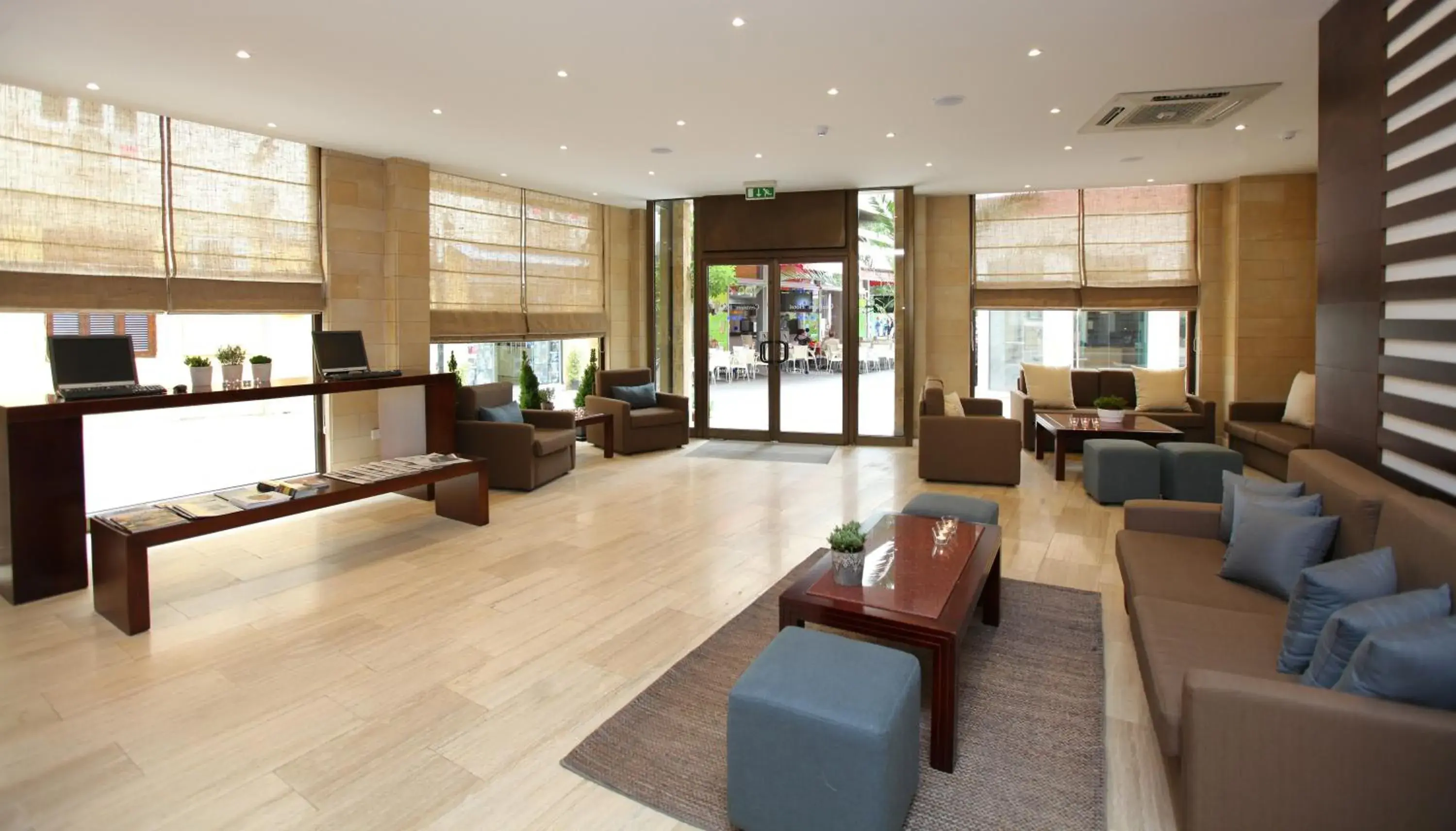 Lobby or reception in Centrum Hotel - City Center Lobby or reception in Centrum Hotel - City Center