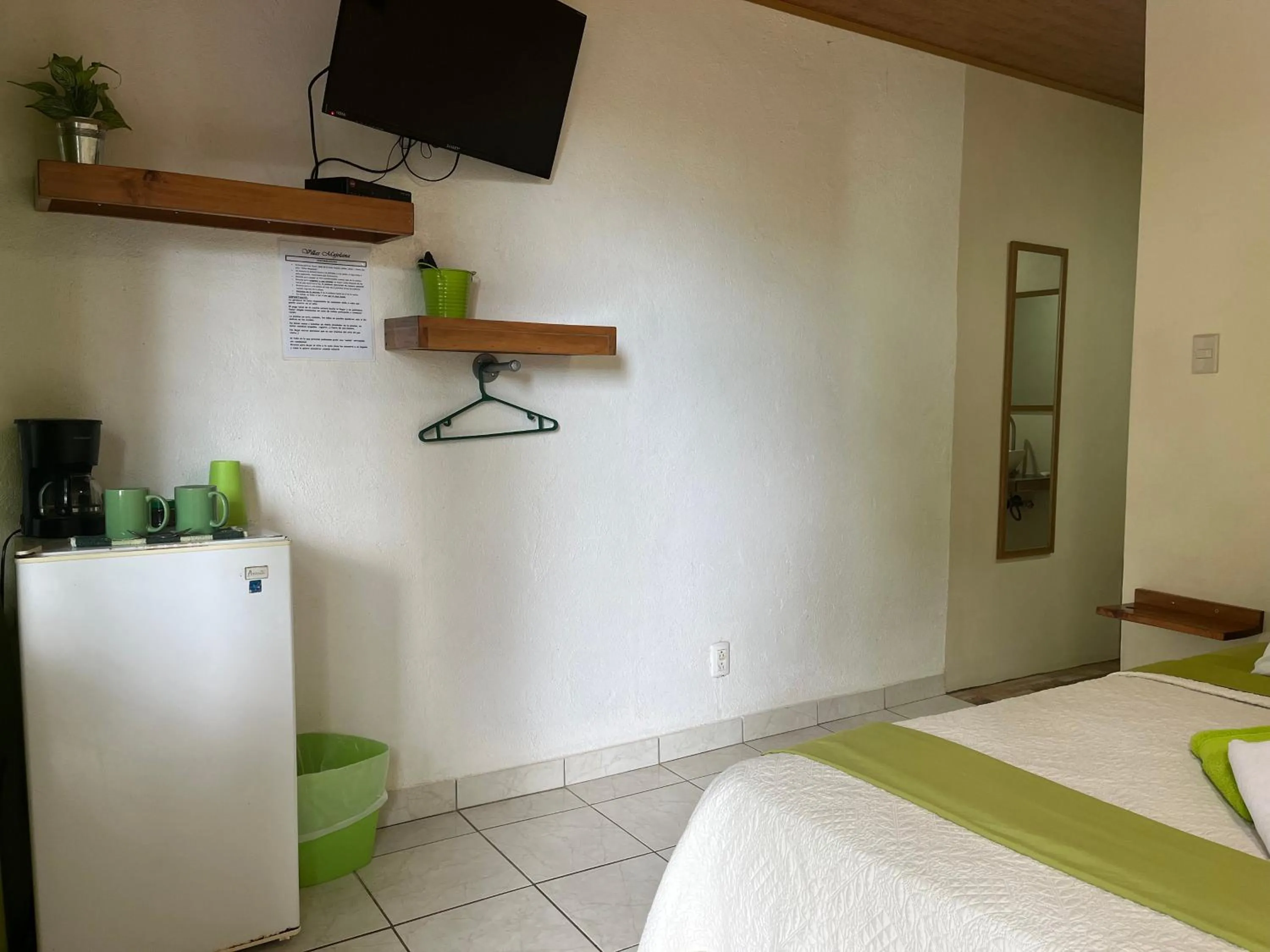TV and multimedia, Bed in Villas Majolana