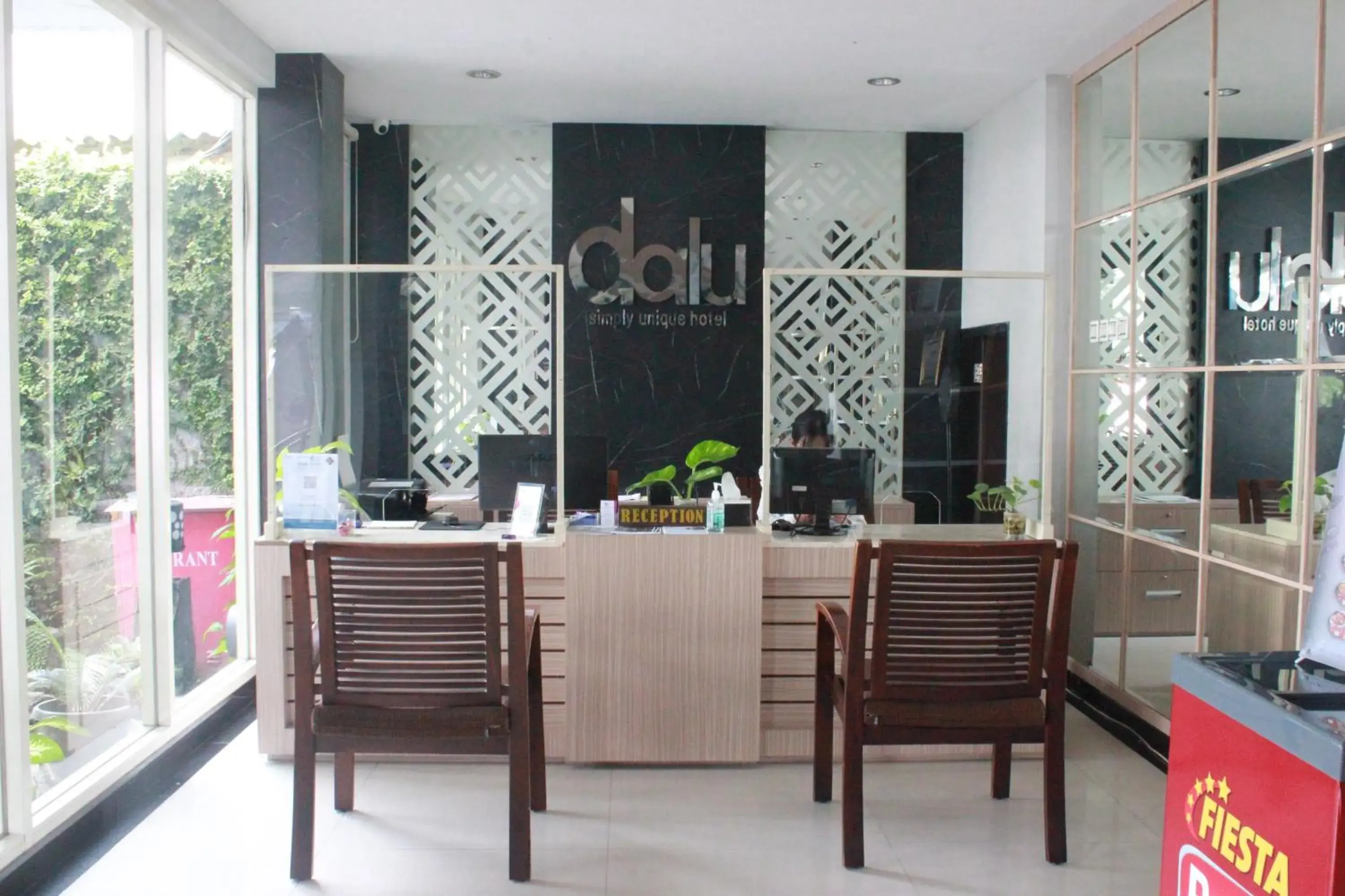 Lobby/Reception in Dalu Hotel