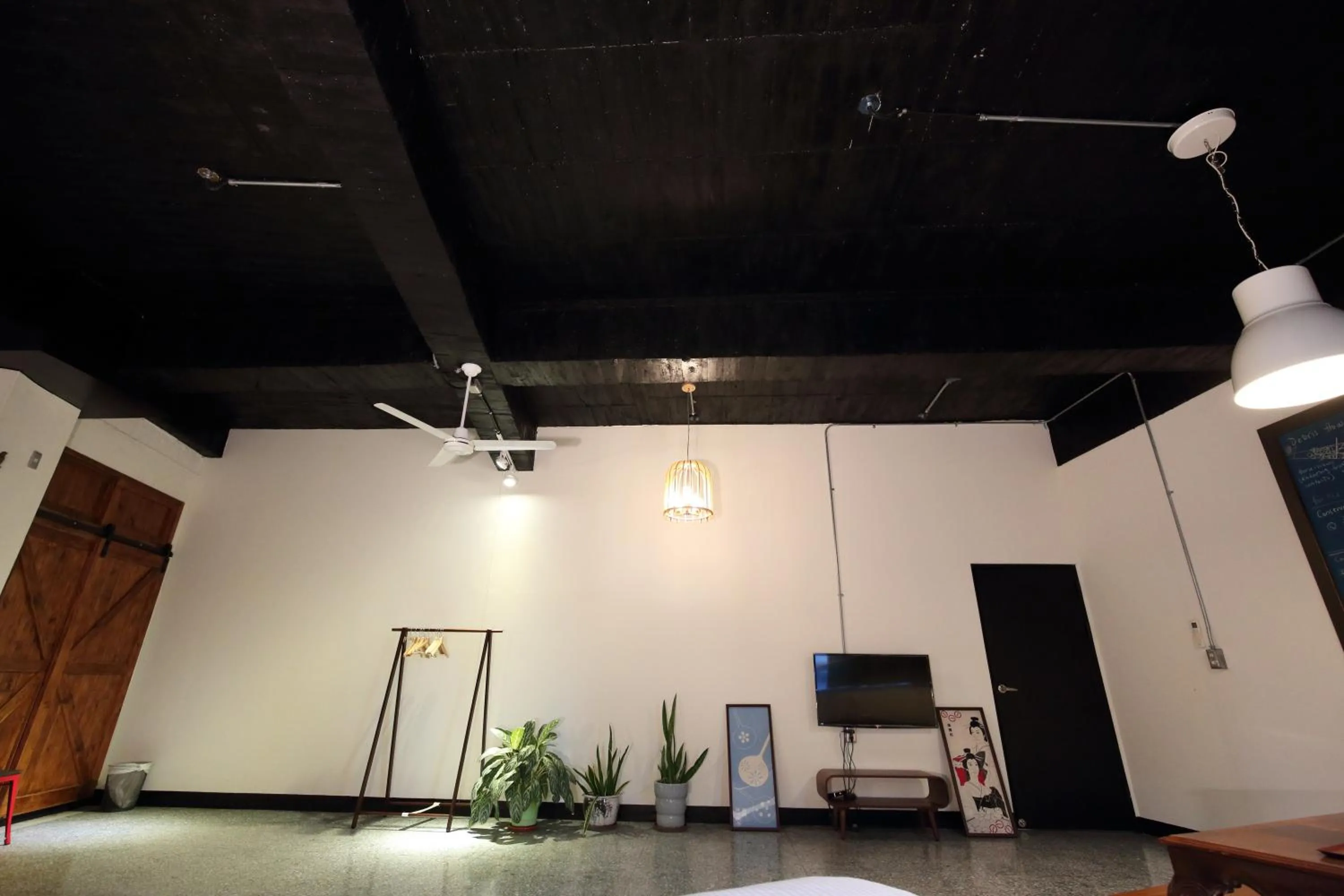 Quadruple Room with Private Bathroom in View Hostel