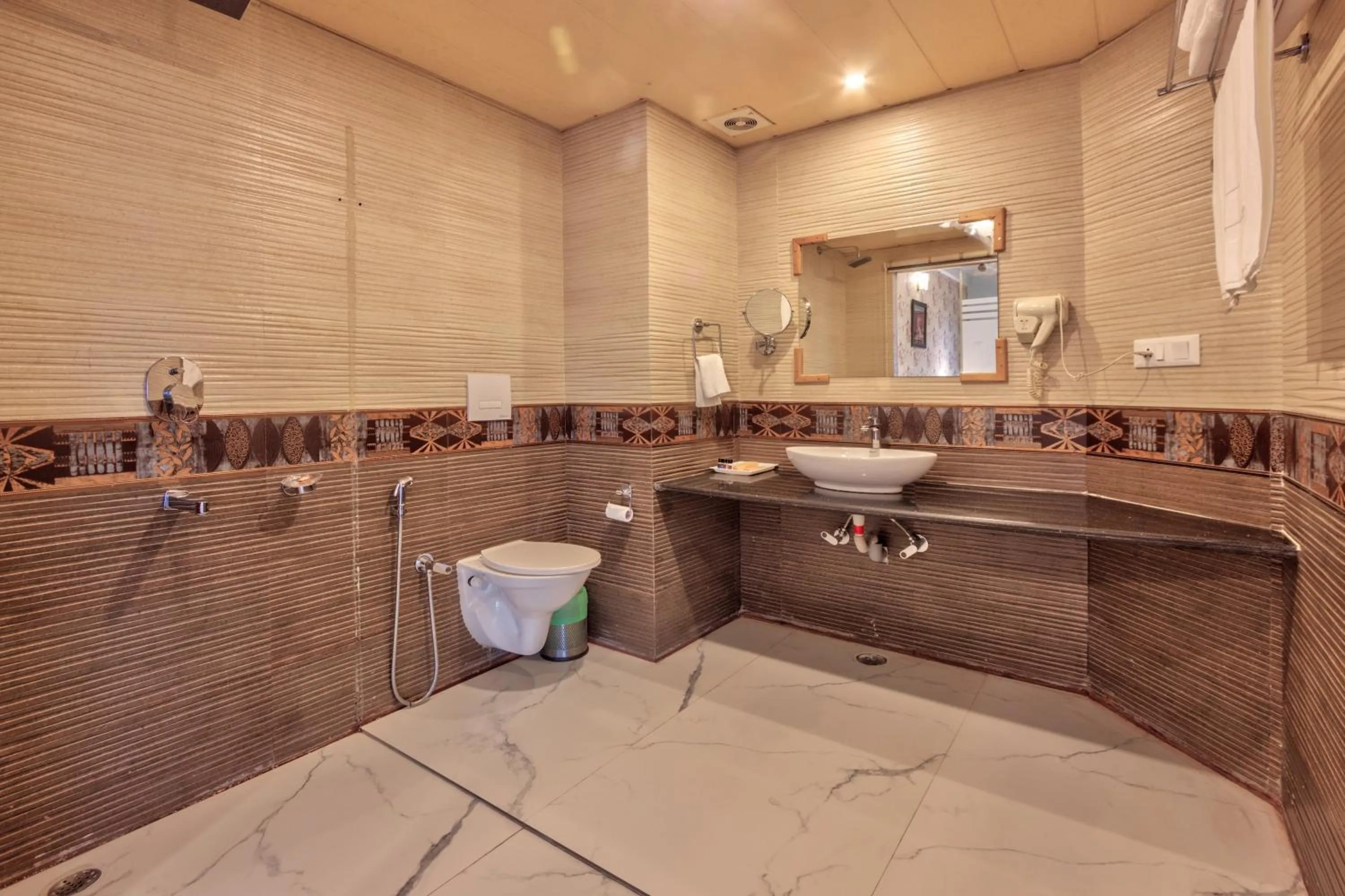 Bathroom in Snow Flakes Resort And Spa Centrally Heated Luxury Resort